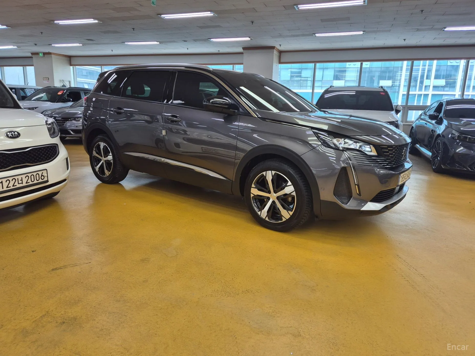 Peugeot 5008 2nd generation превью 5