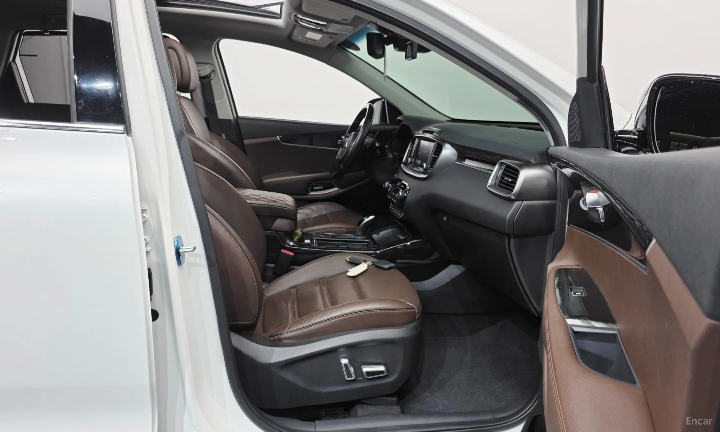 Kia Sorento превью 10