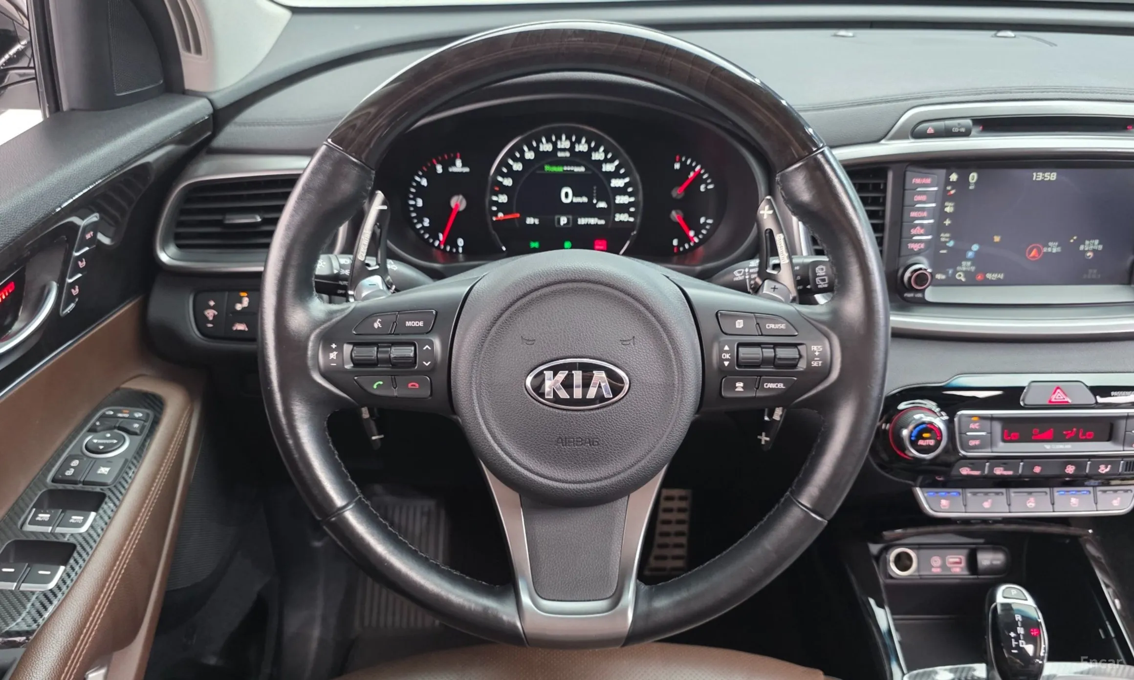 Kia Sorento превью 14