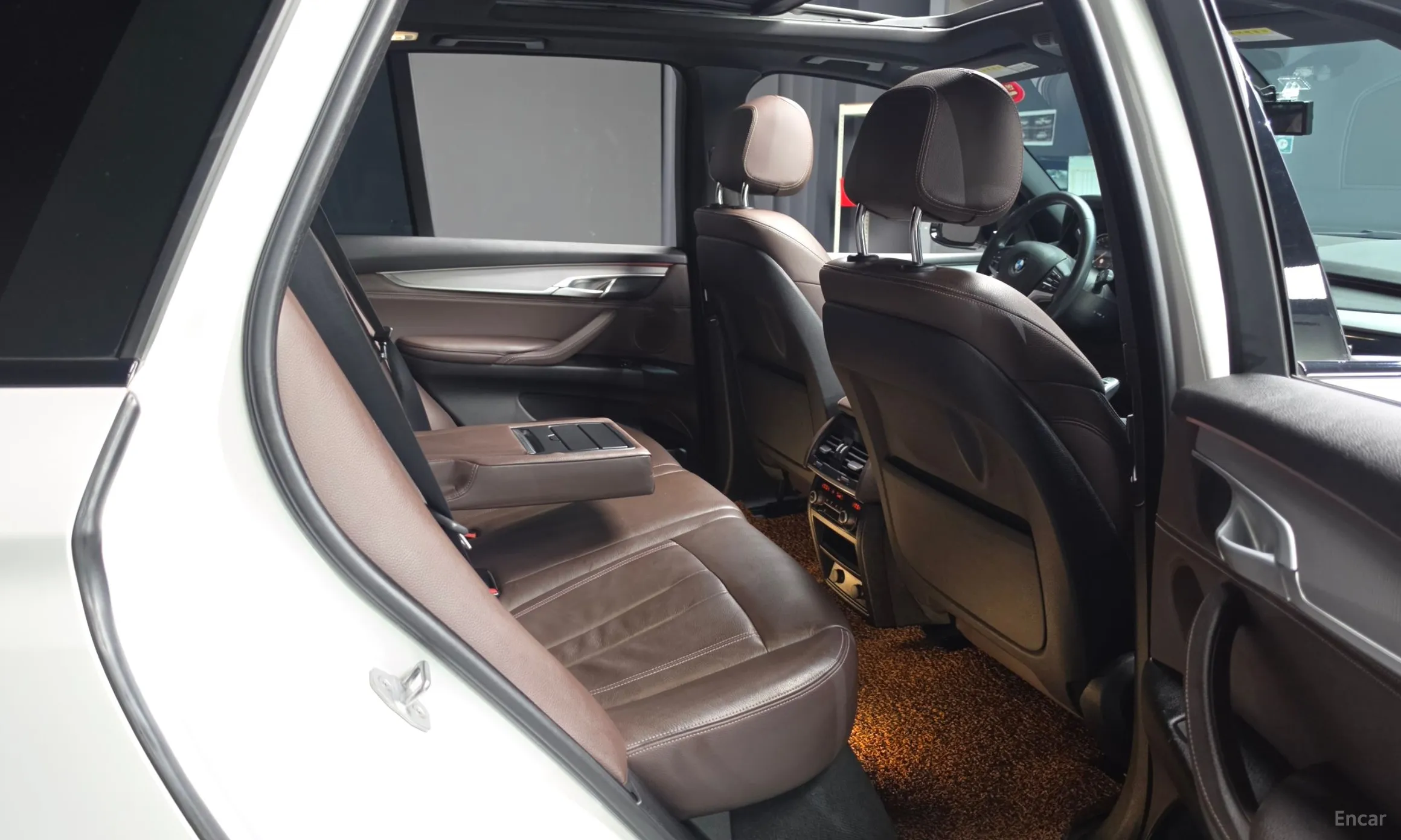 BMW X5 (F15) превью 11