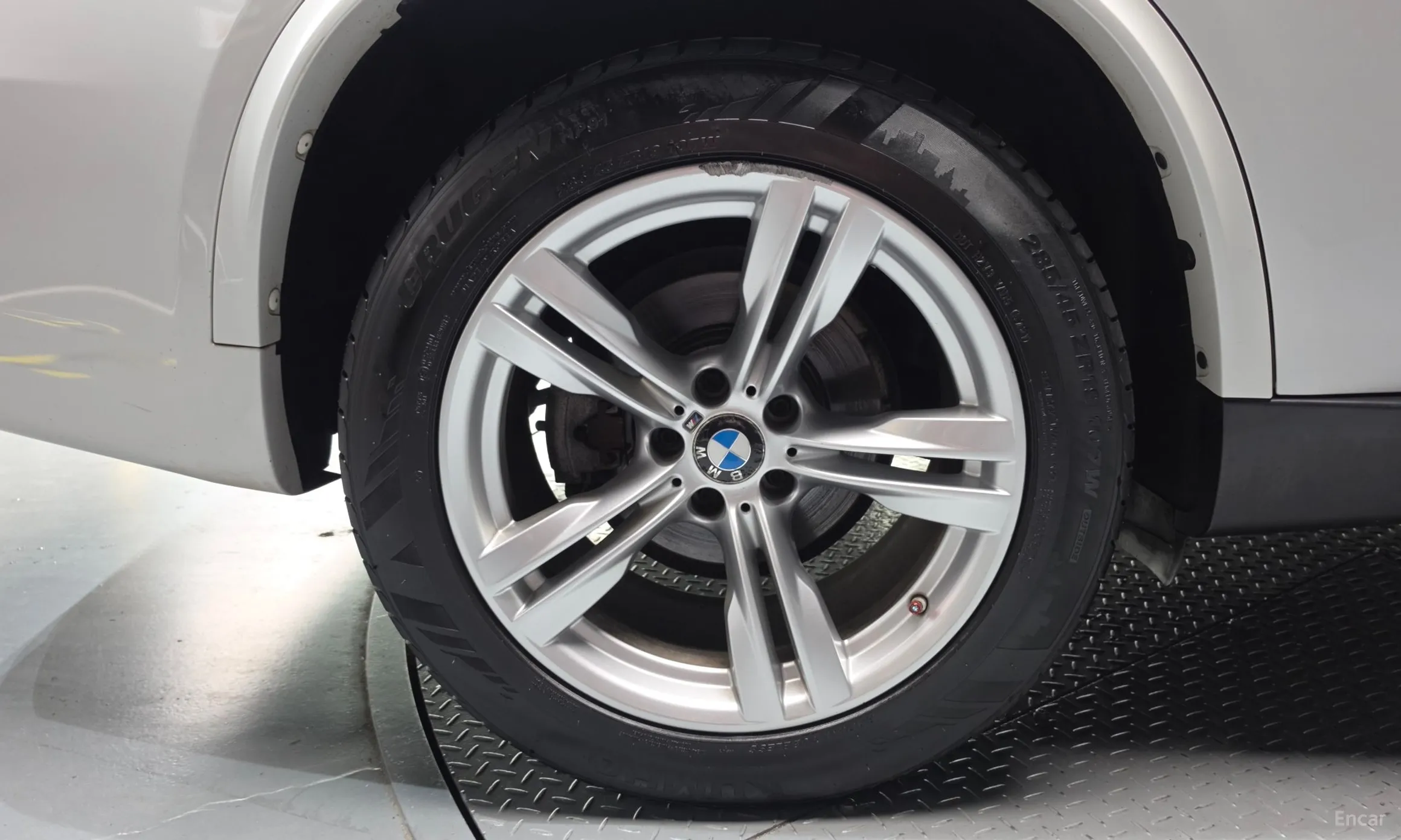 BMW X5 (F15) превью 5