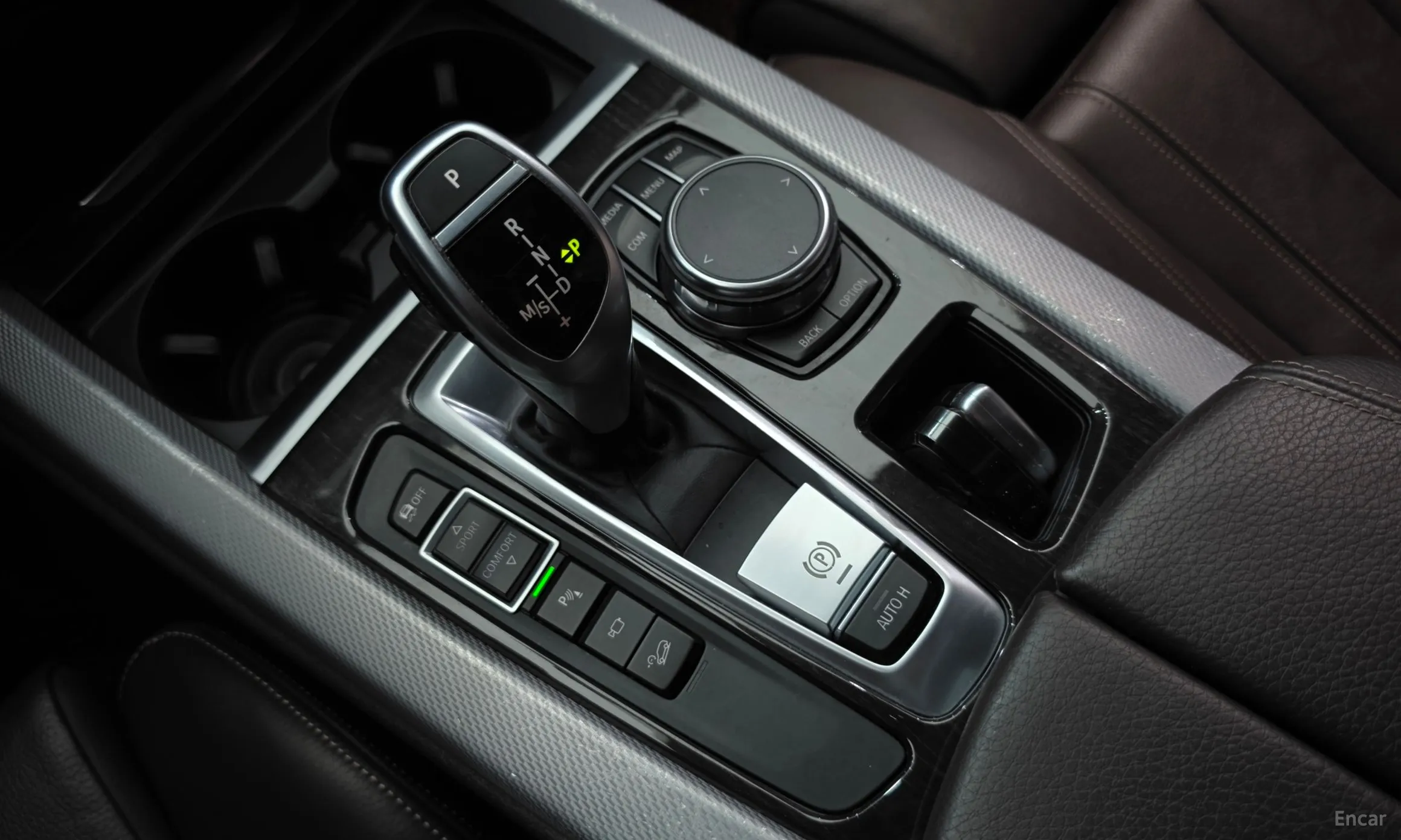 BMW X5 (F15) превью 9