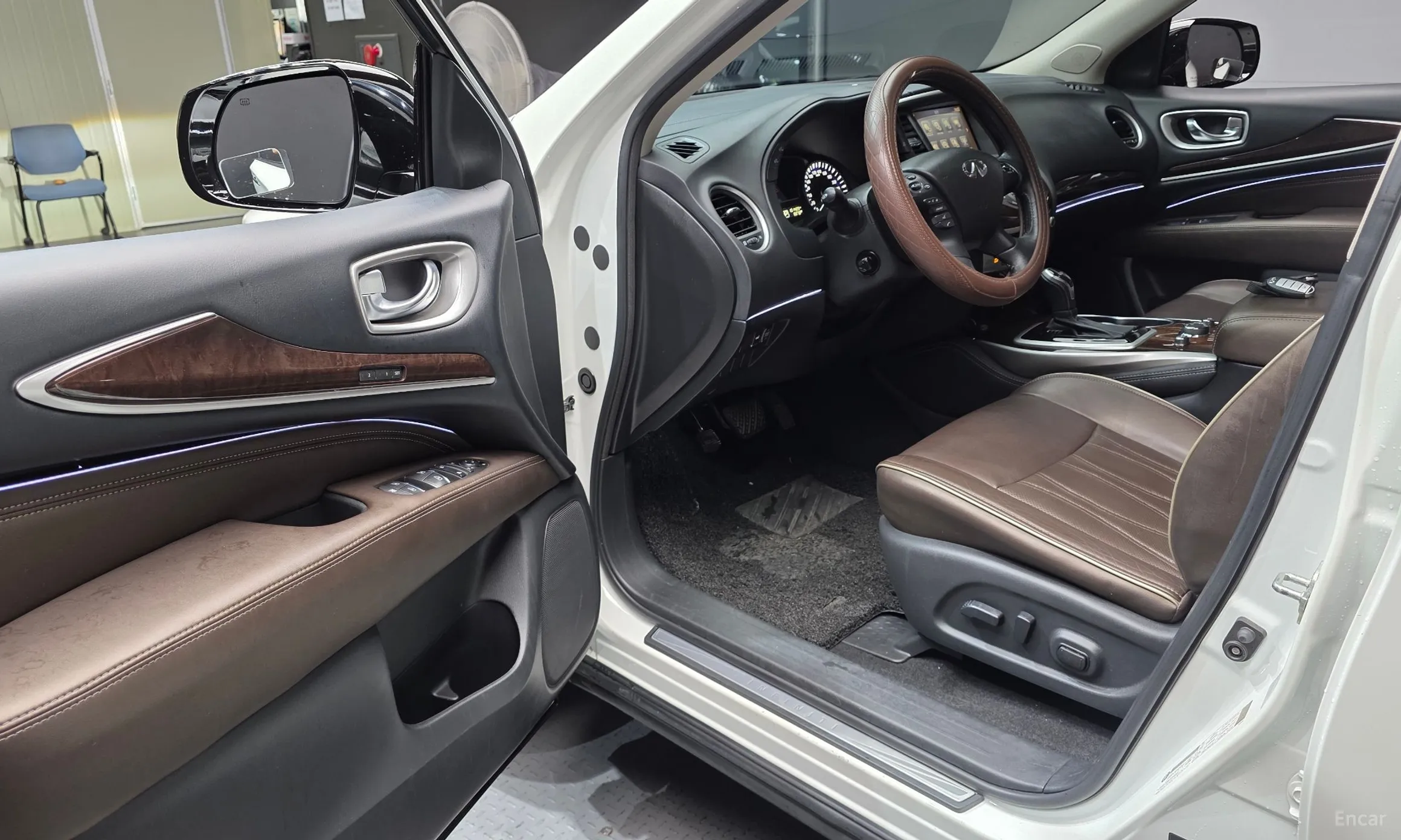 Infiniti QX60 превью 10