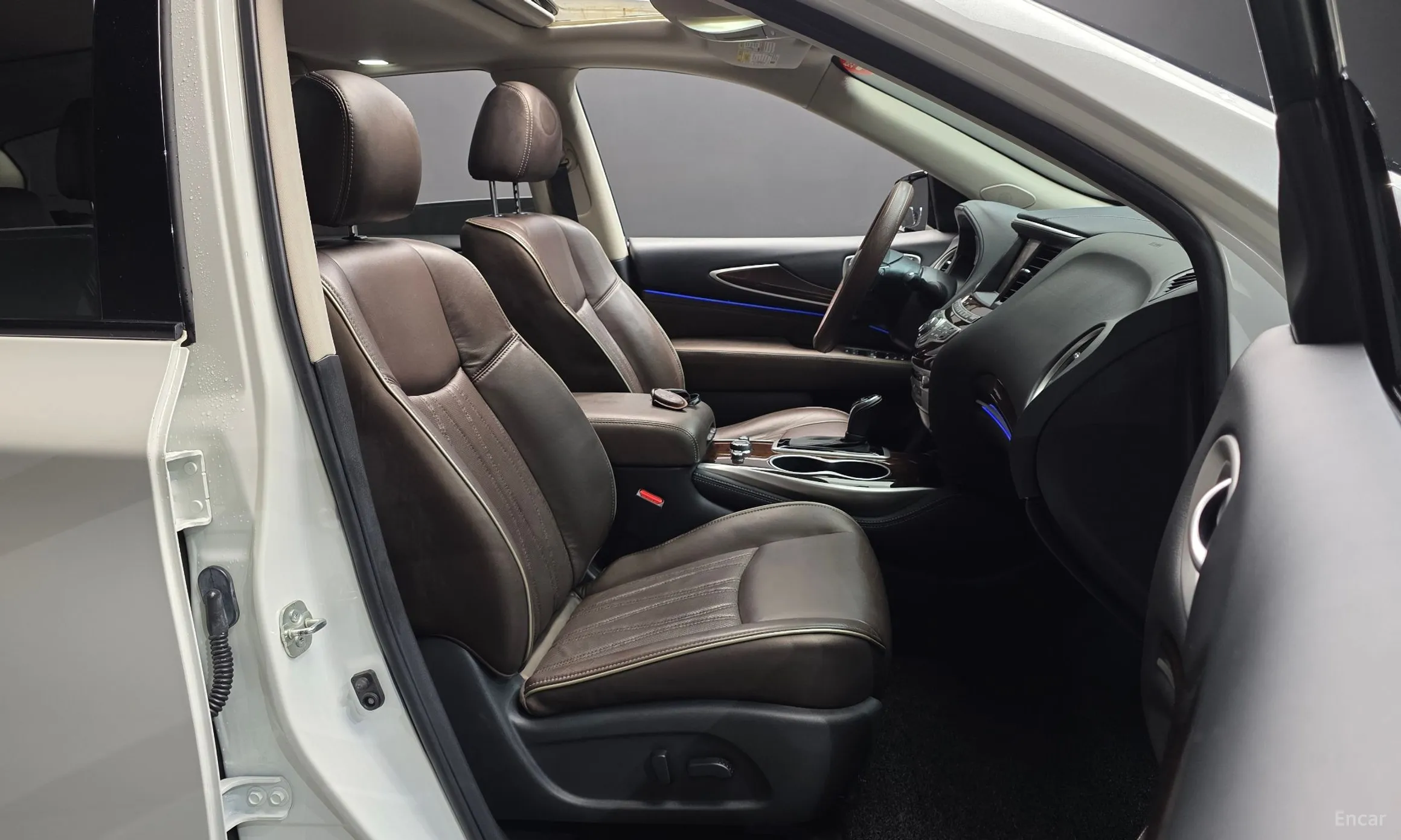 Infiniti QX60 превью 11