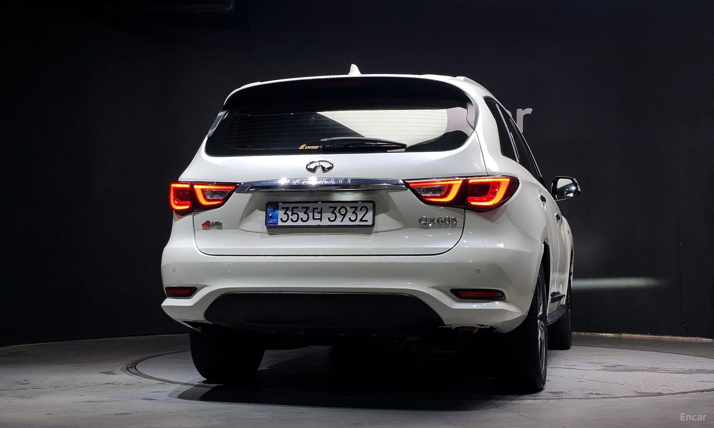 Infiniti QX60 превью 4