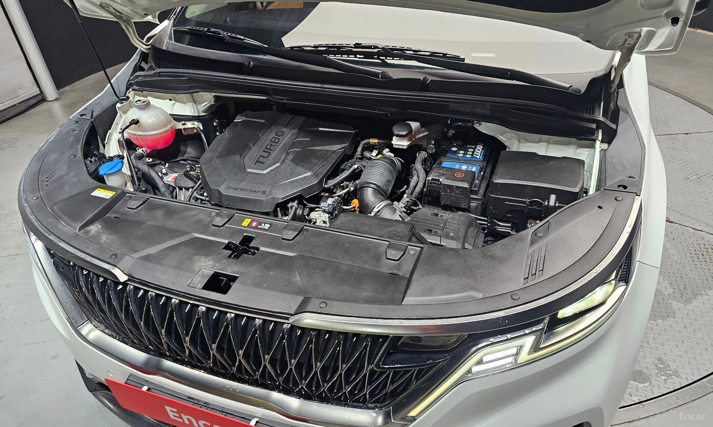 Kia Carnival Gen 4 превью 6