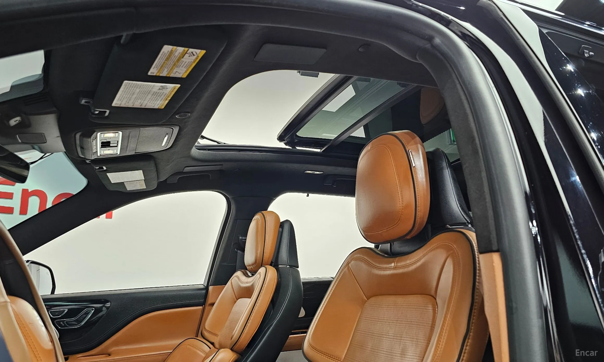 Lincoln Aviator 2nd Generation превью 19
