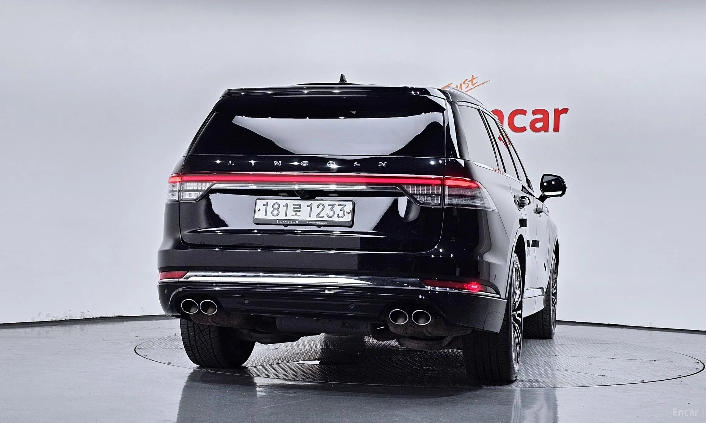 Lincoln Aviator 2nd Generation превью 4