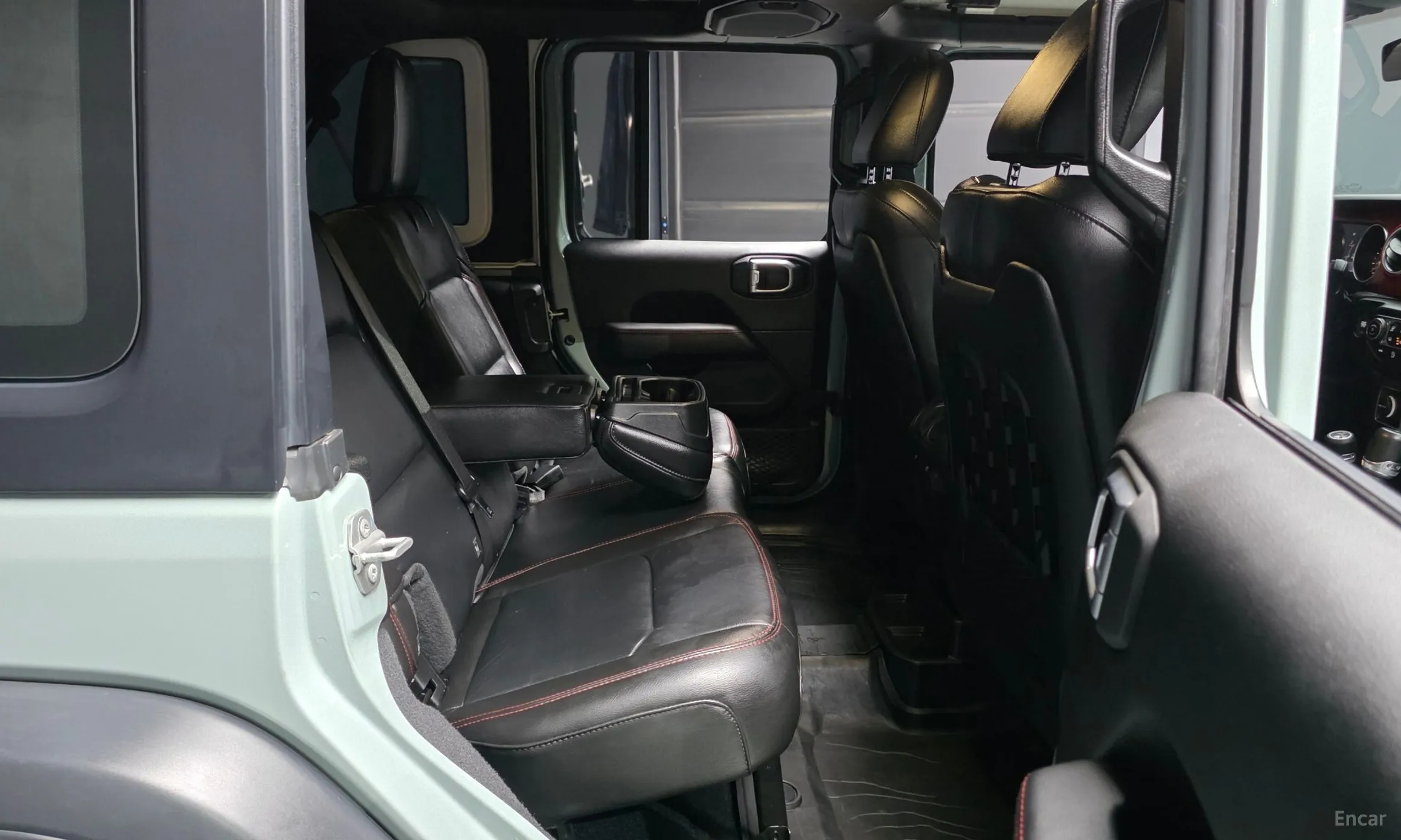 Jeep Wrangler (JL) превью 12