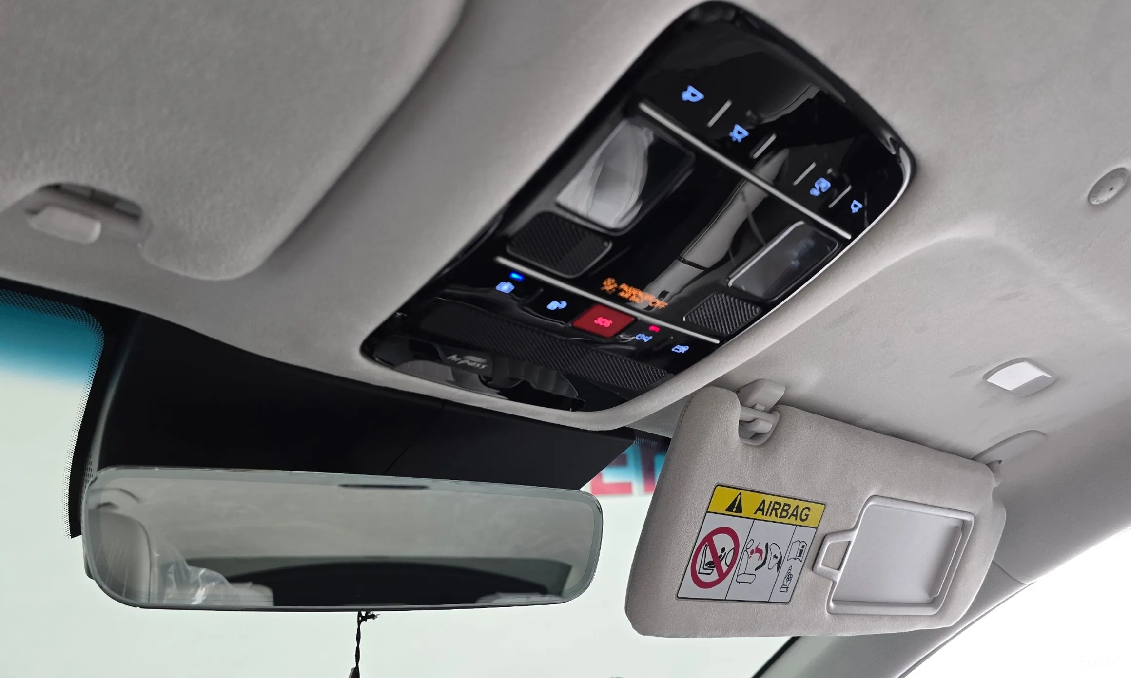 Hyundai Grandeur Hybrid (GN7) превью 18