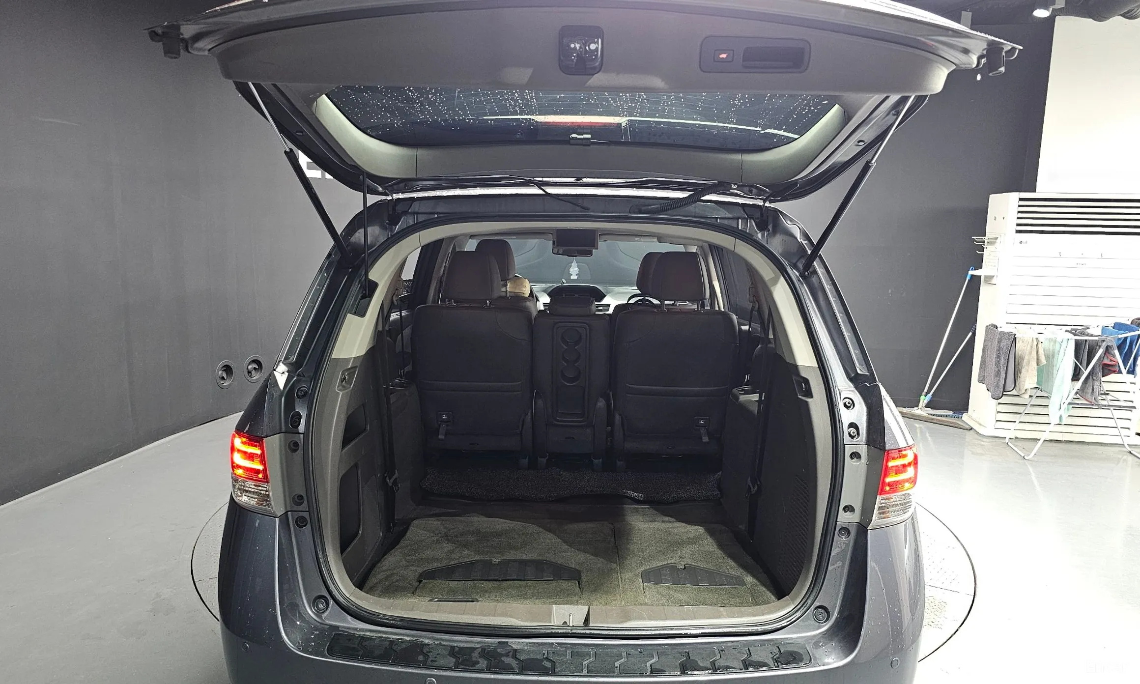 Honda Odyssey превью 20
