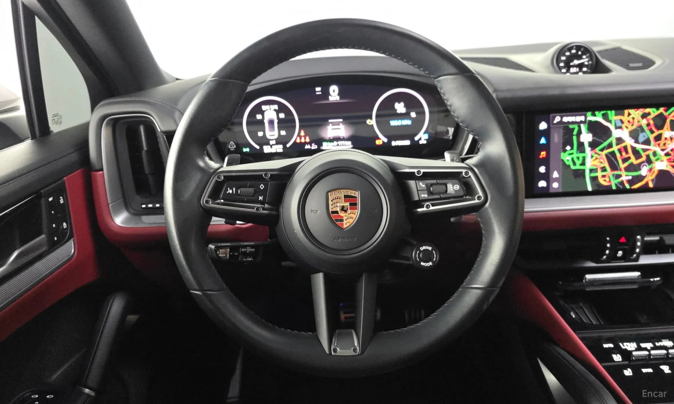 Porsche Cayenne (PO536) превью 13
