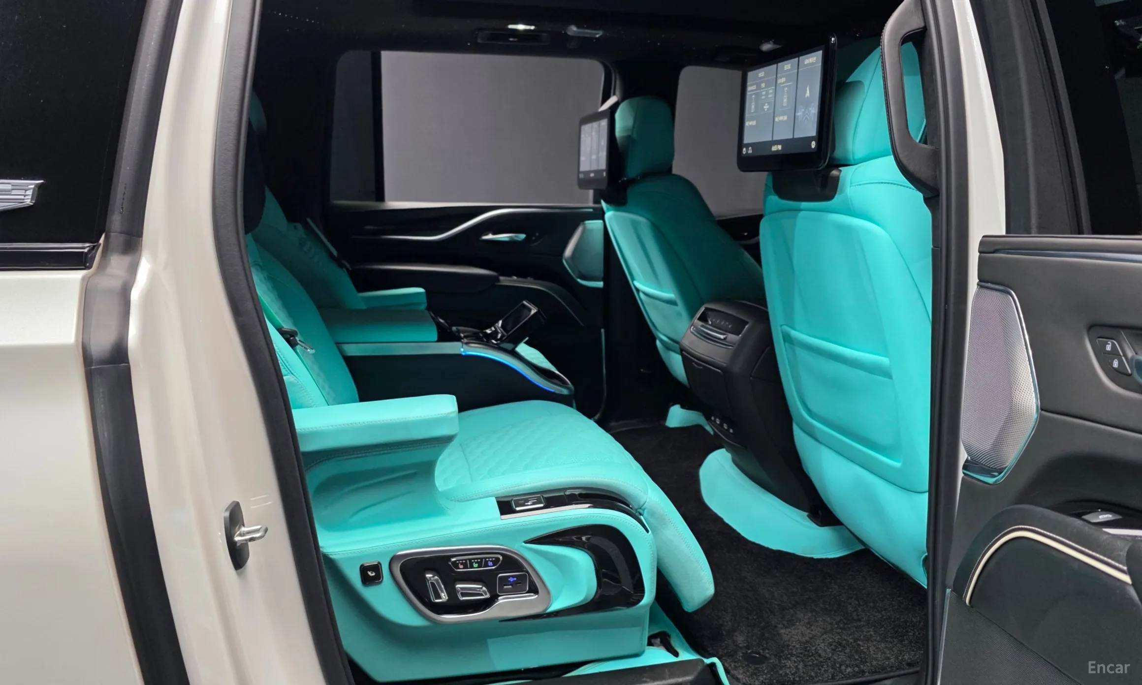 Cadillac Escalade 5th Generation превью 12