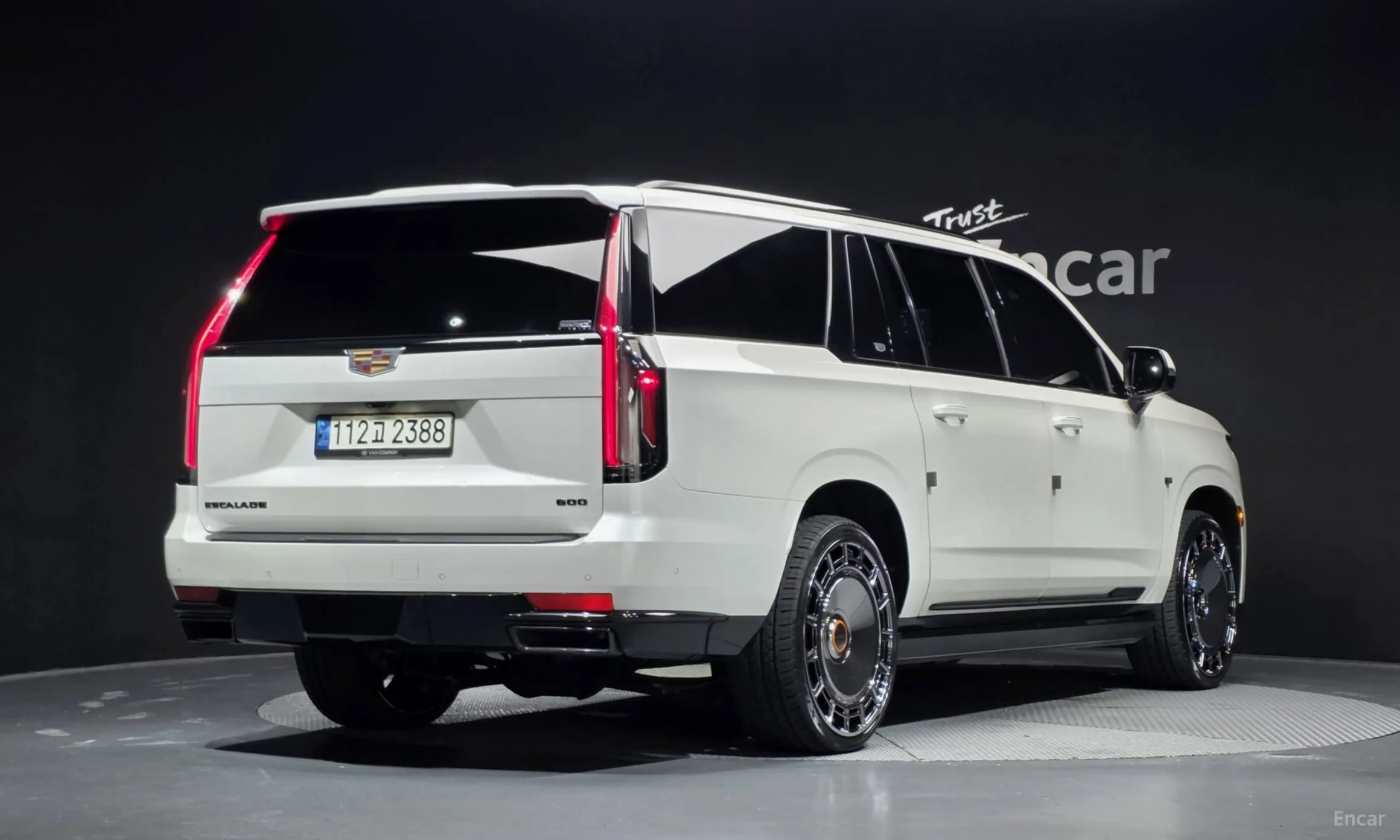 Cadillac Escalade 5th Generation