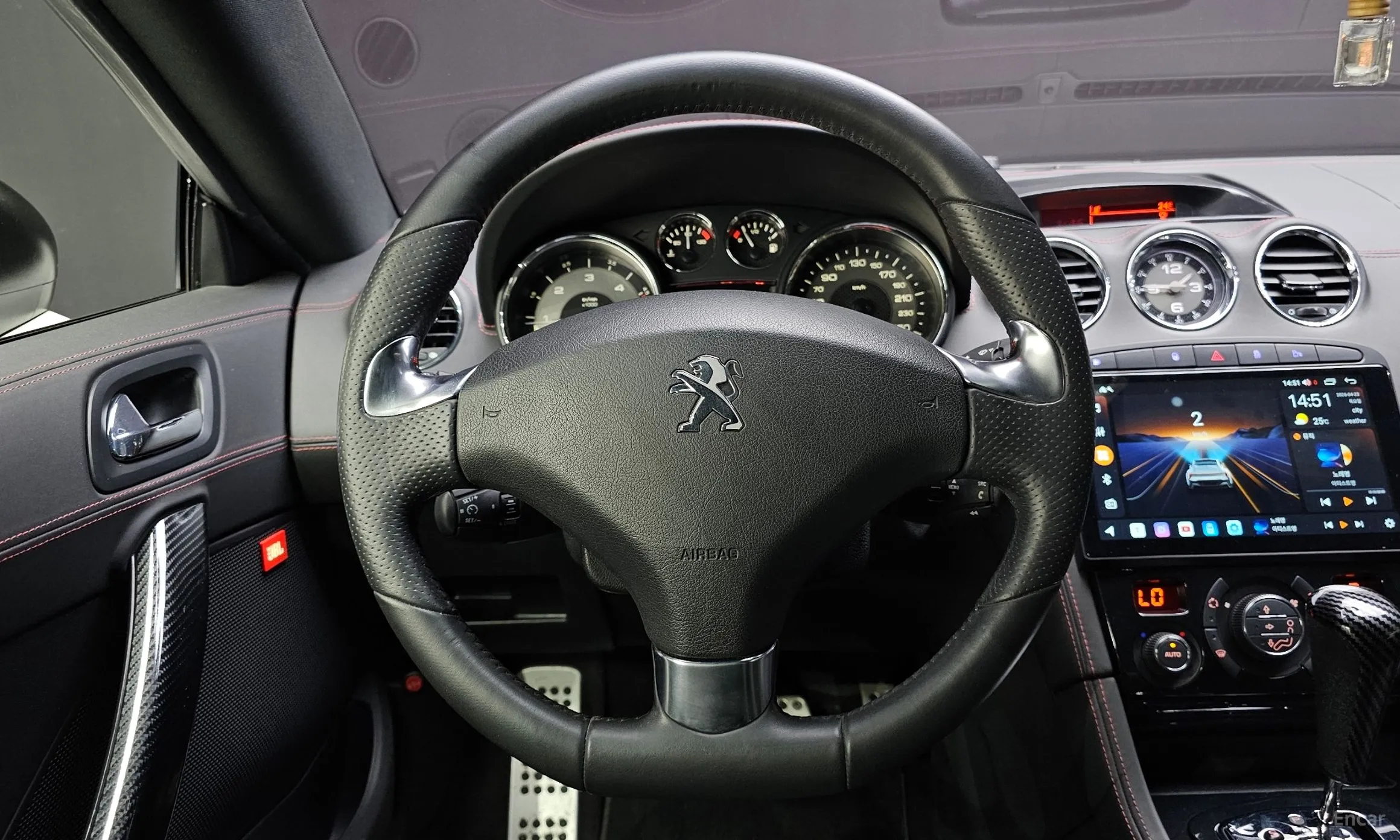Peugeot RCZ превью 13