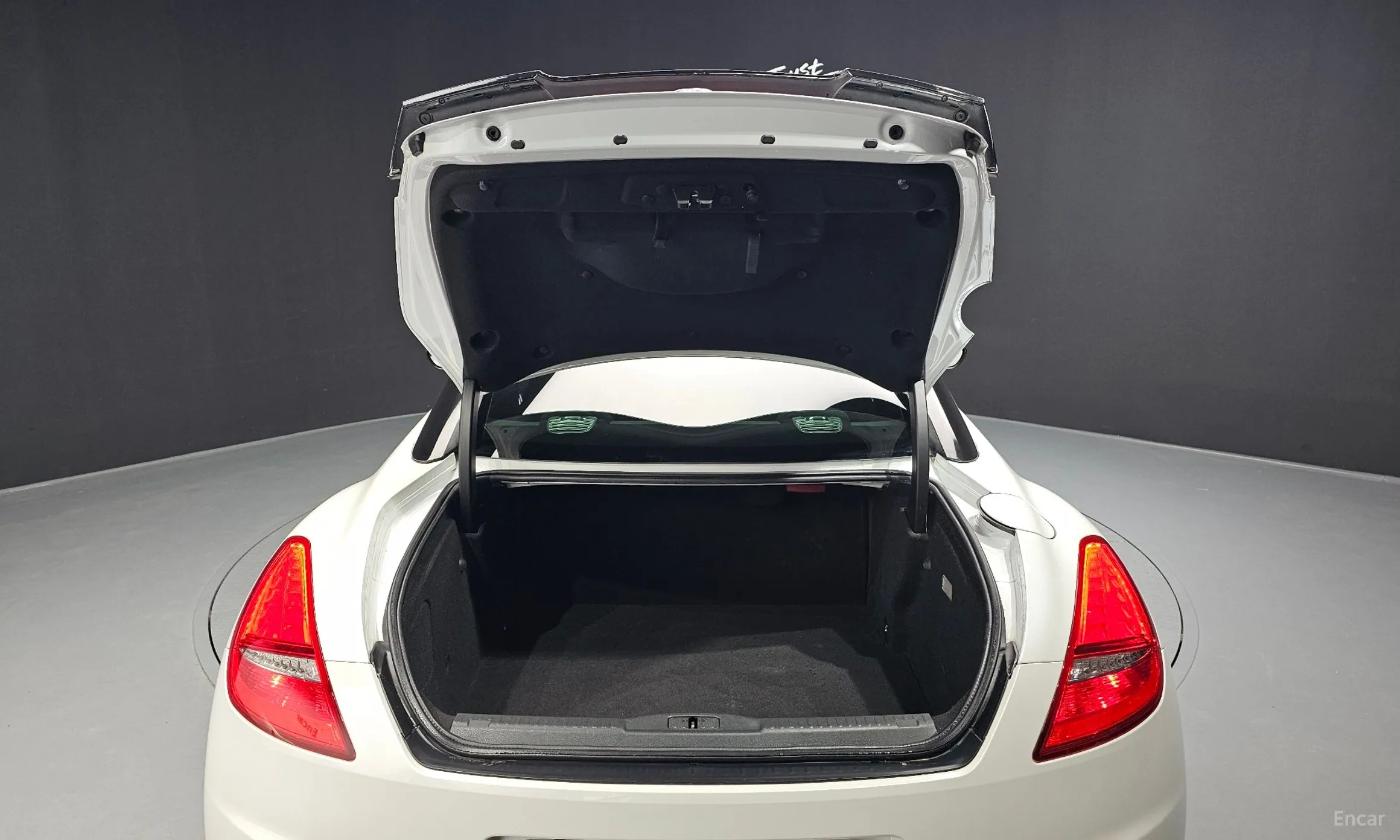 Peugeot RCZ превью 20