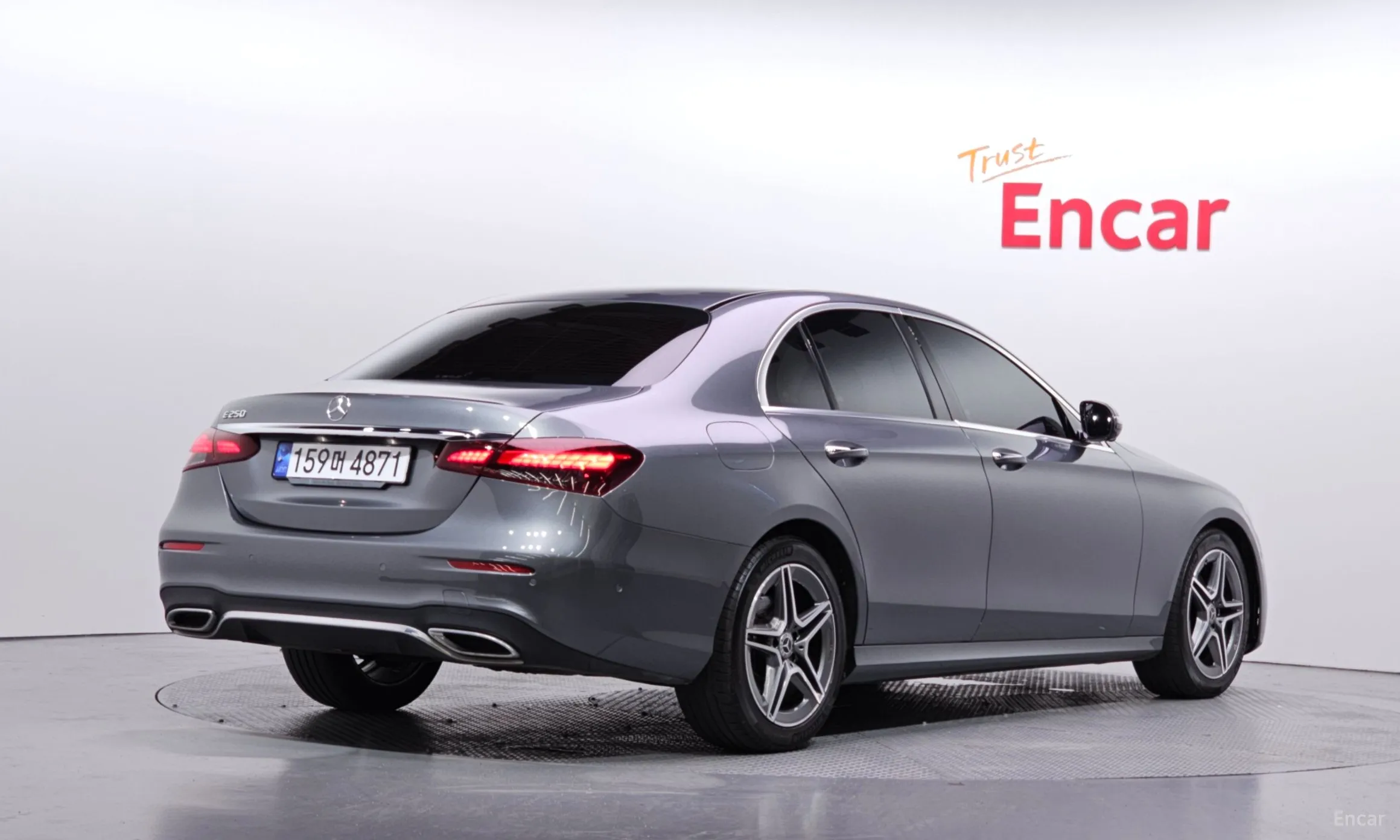 Mercedes Benz E-Class W213