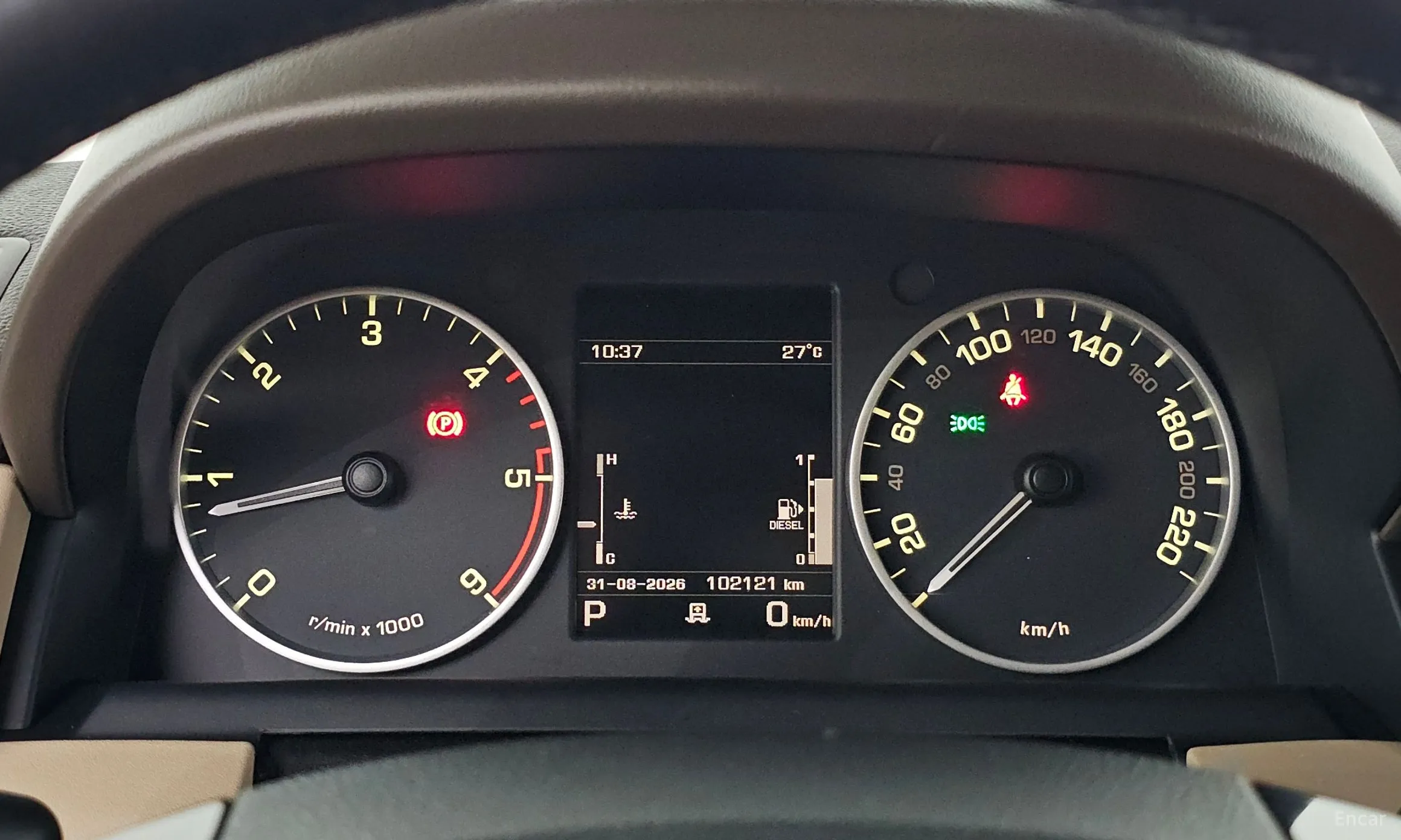 Land Rover Discovery 4 превью 8