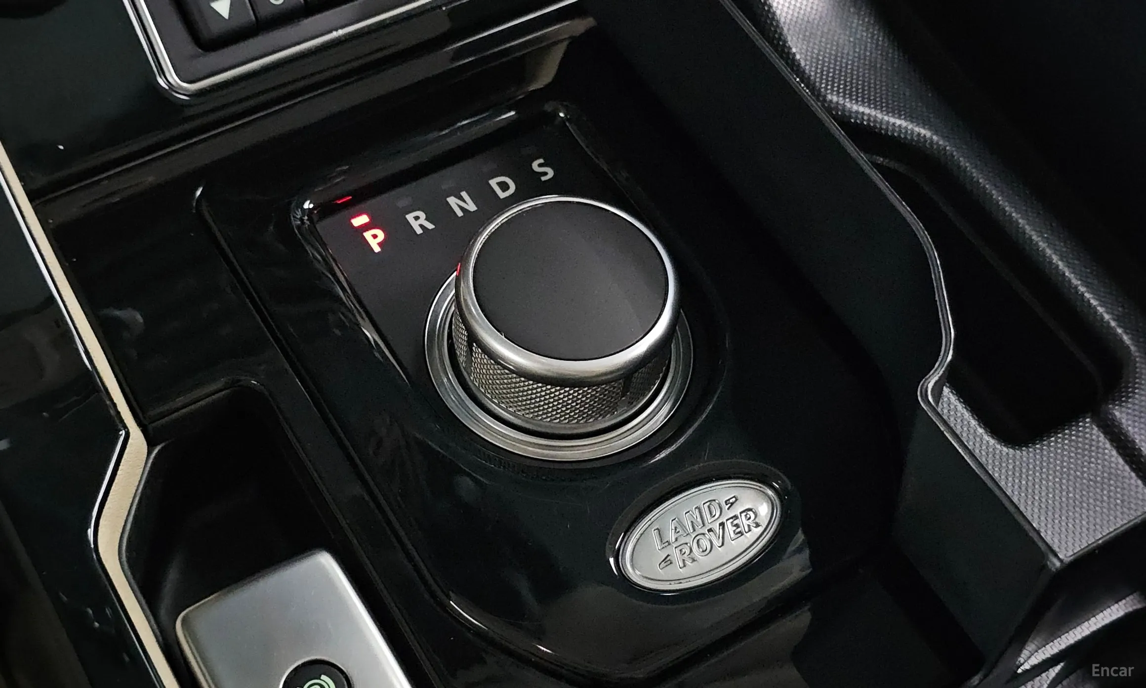 Land Rover Discovery 4 превью 9
