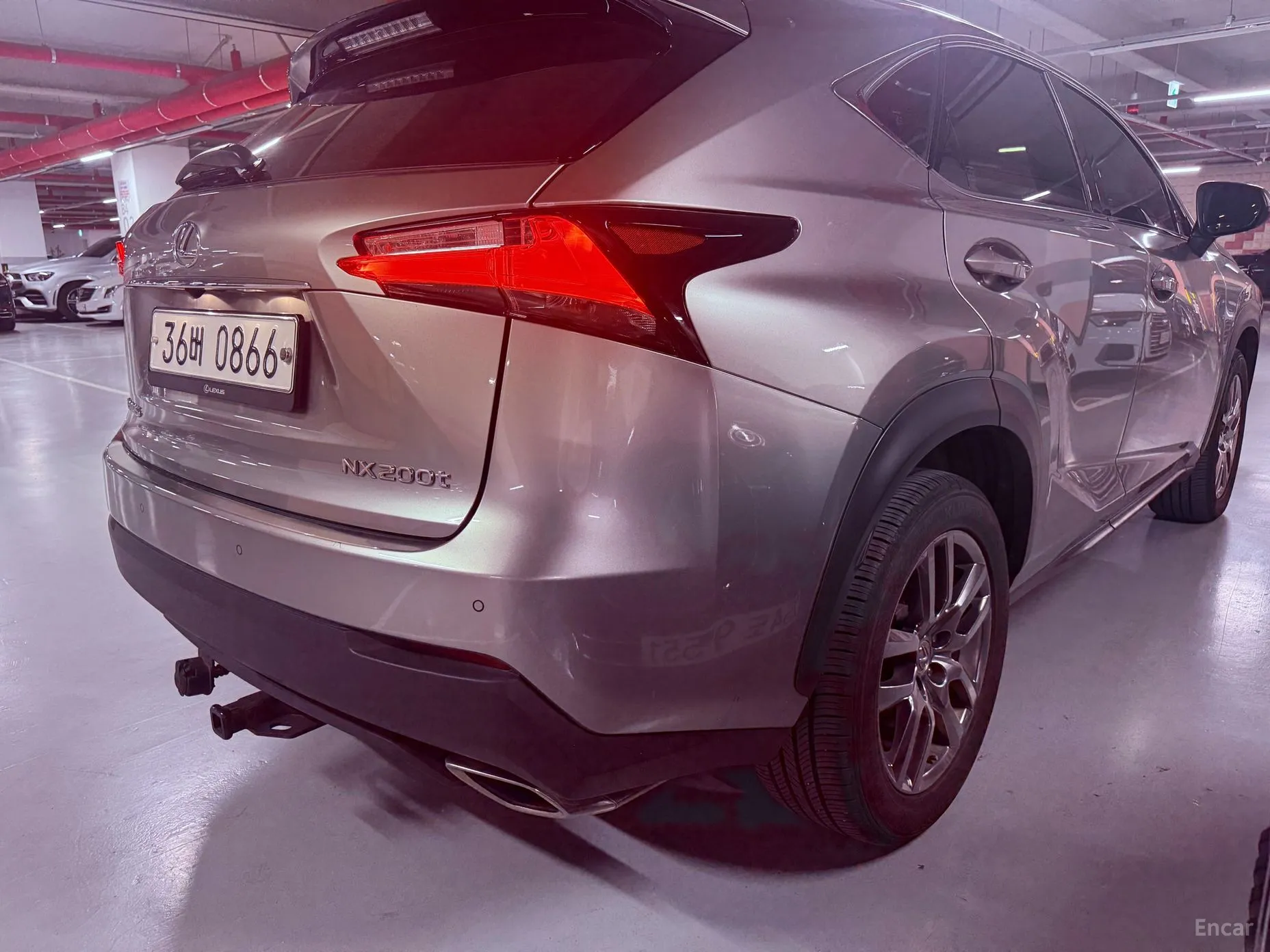 Lexus NX200t превью 4