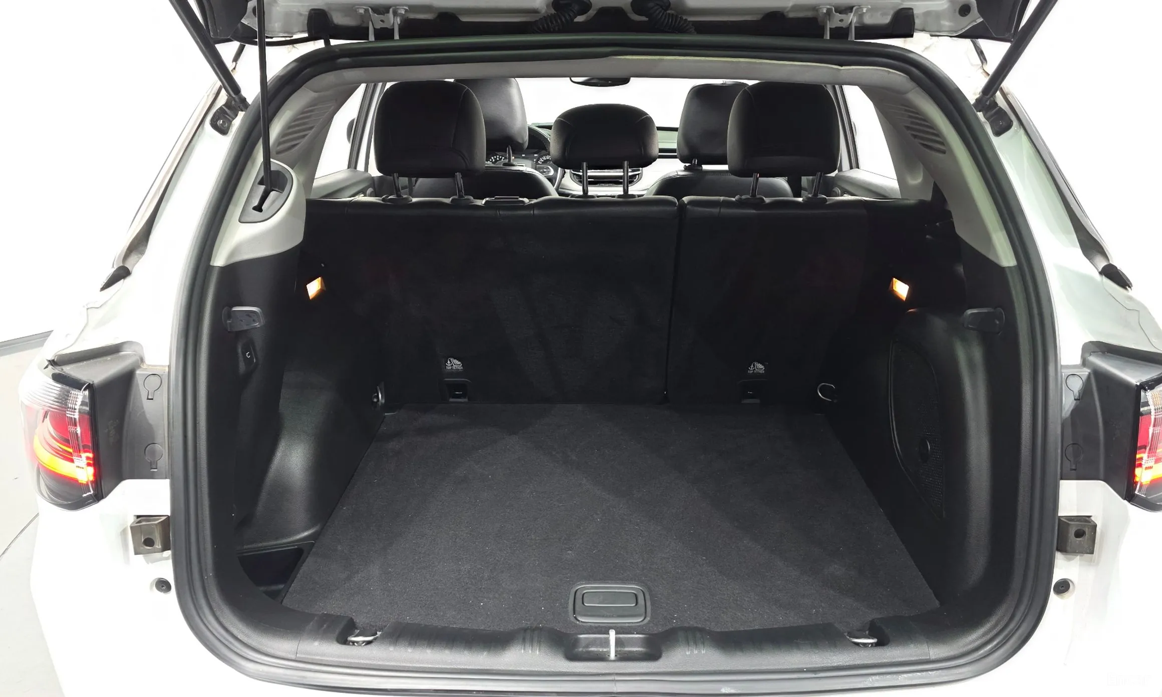 Jeep Compass 2nd Generation превью 20