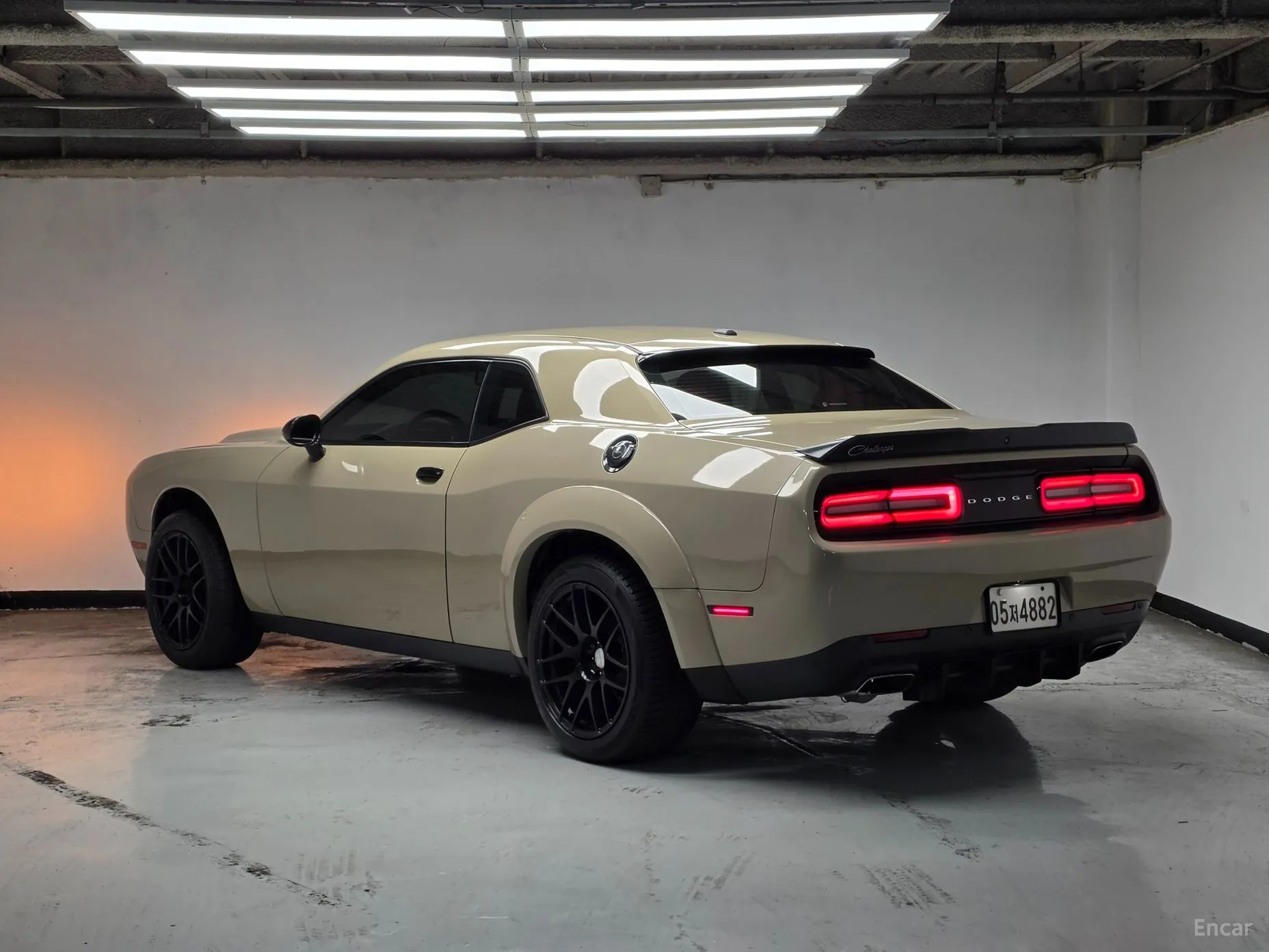 Dodge Challenger