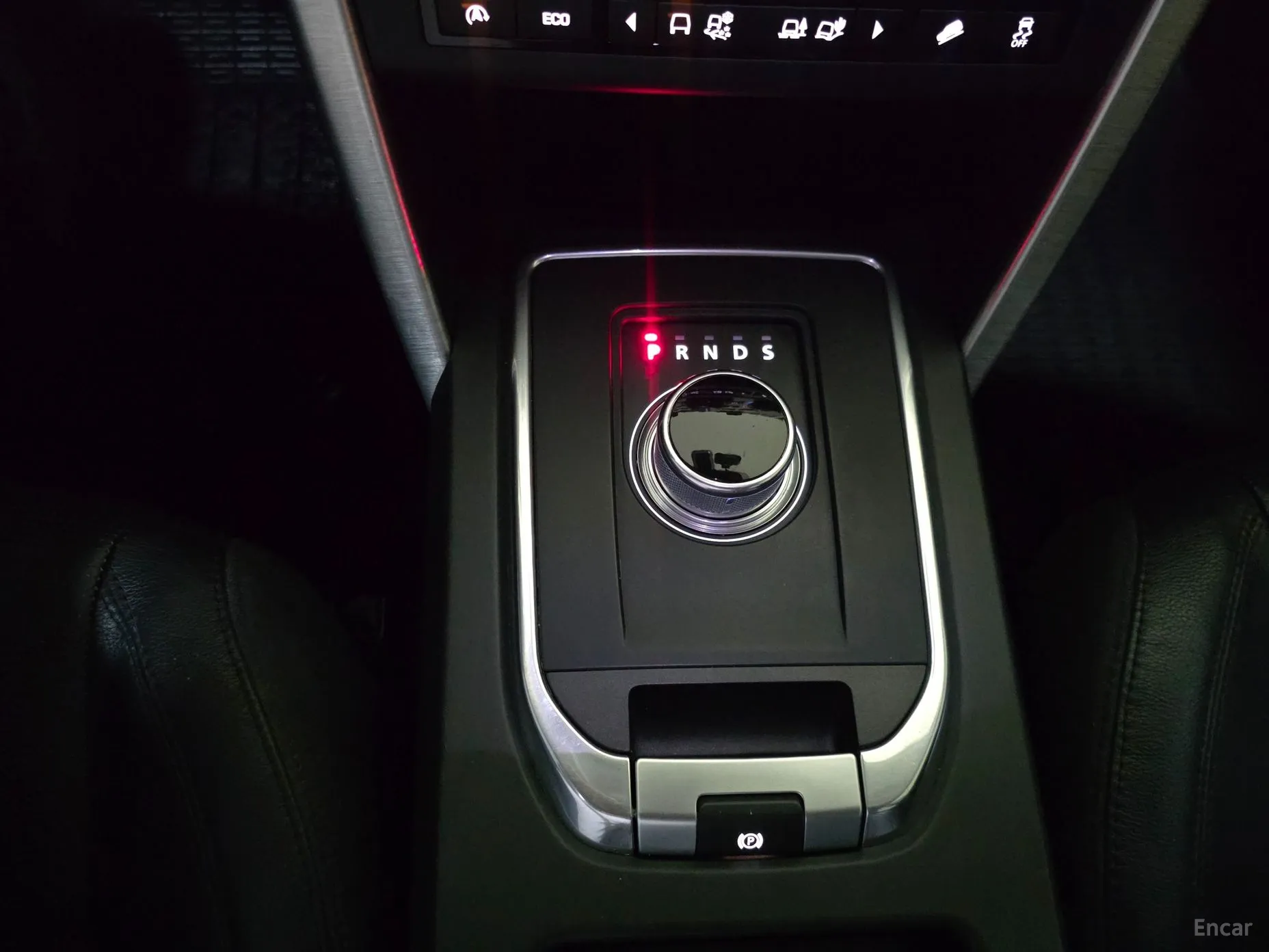 Land Rover Discovery Sports превью 9