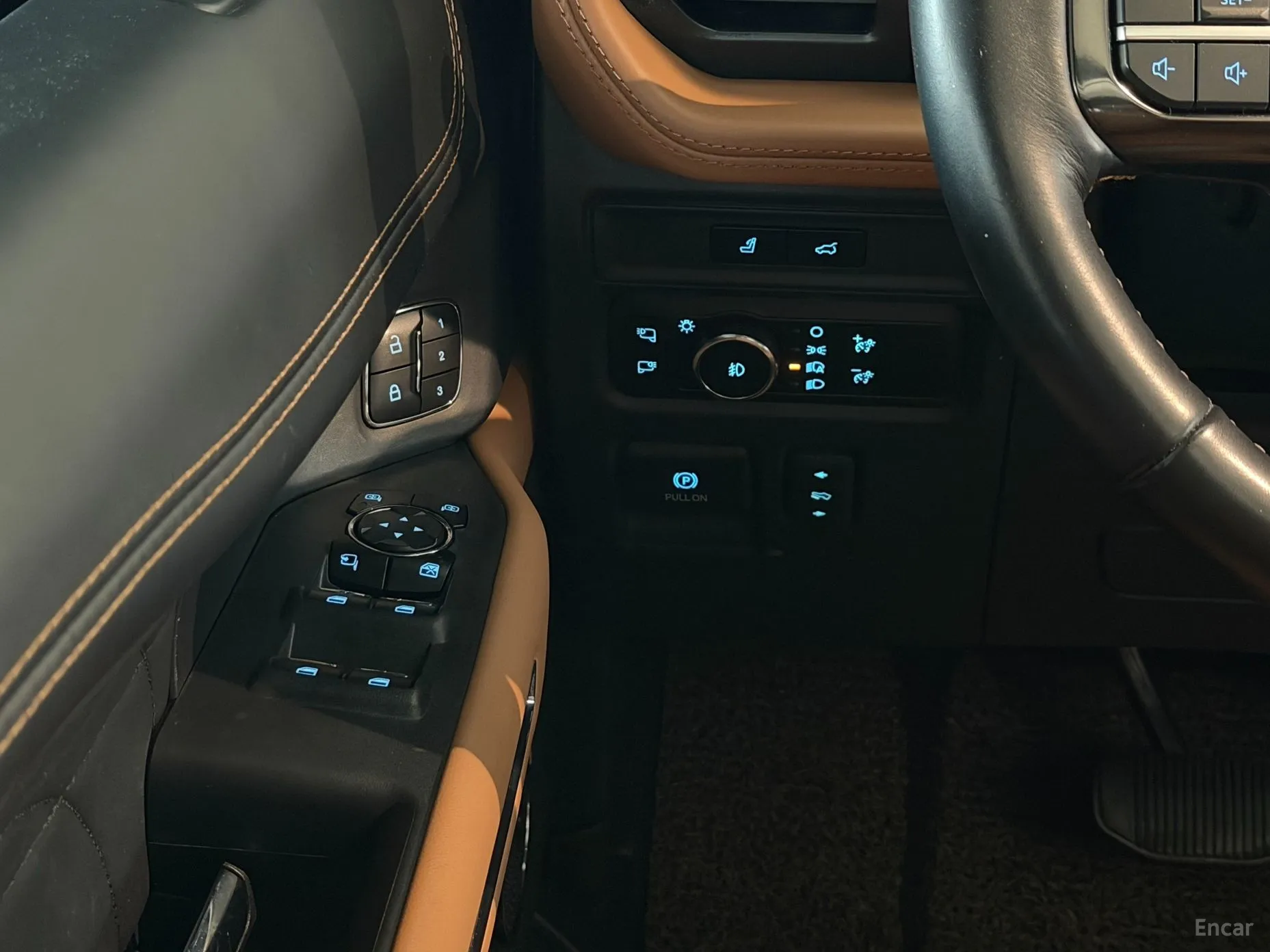 Ford Expedition превью 14