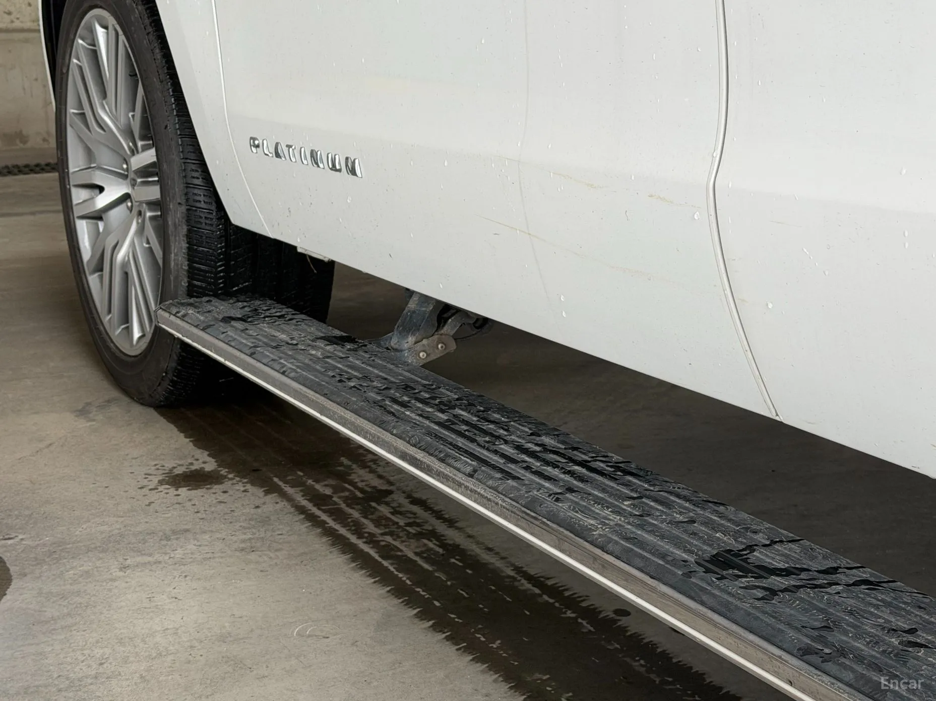 Ford Expedition превью 16