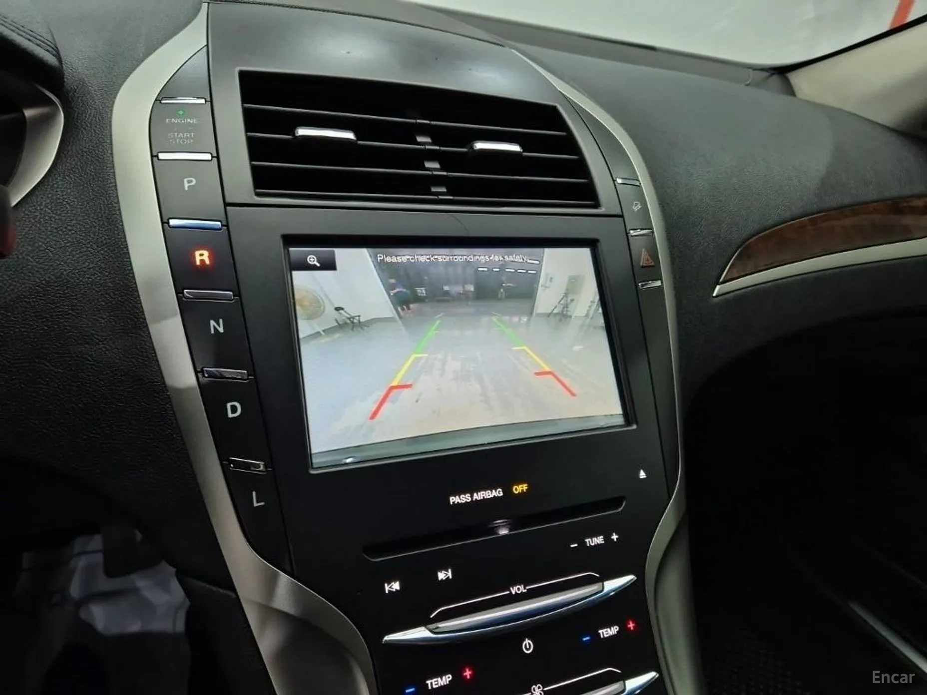 Lincoln New MKZ превью 10