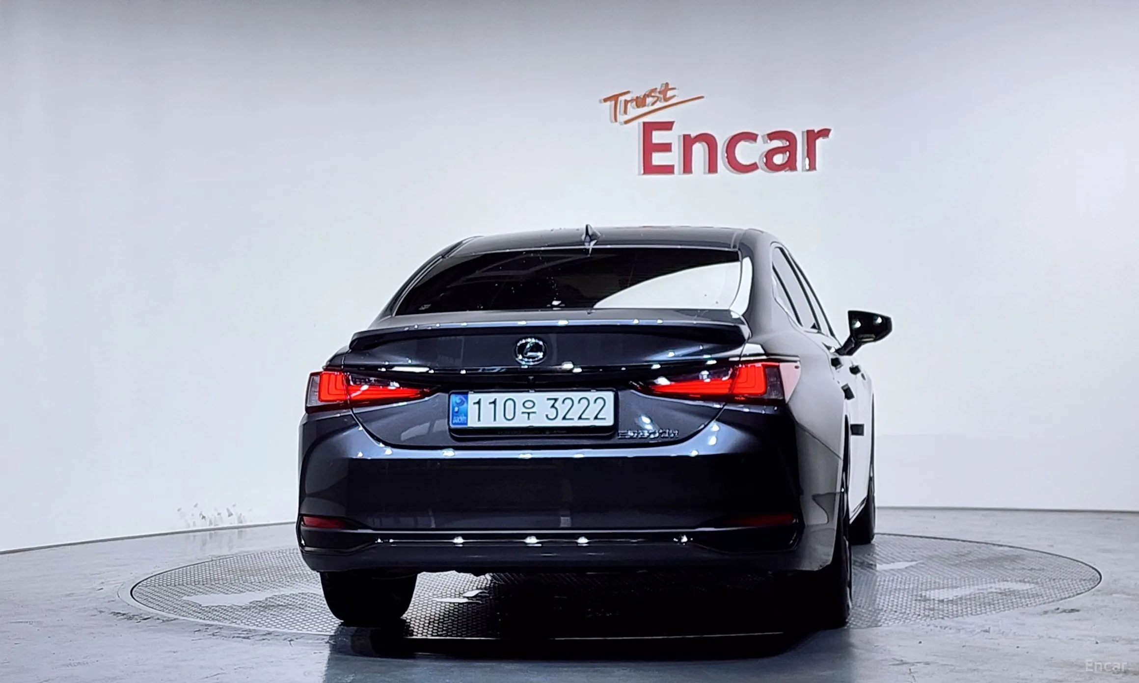 Lexus ES300h 7th Generation превью 4