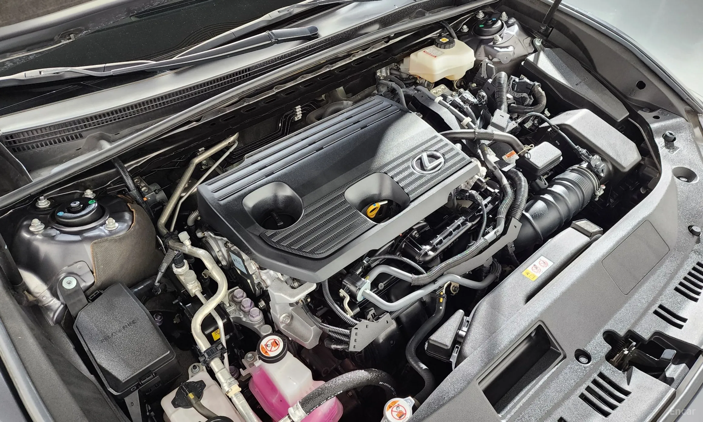 Lexus ES300h 7th Generation превью 6