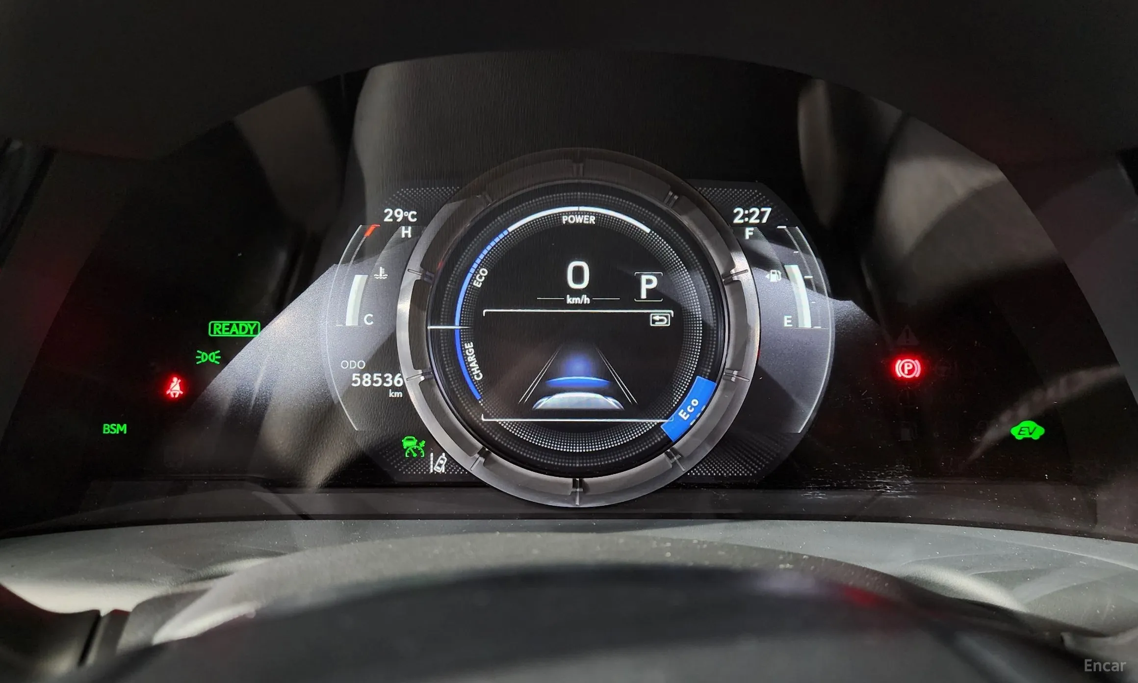 Lexus ES300h 7th Generation превью 8