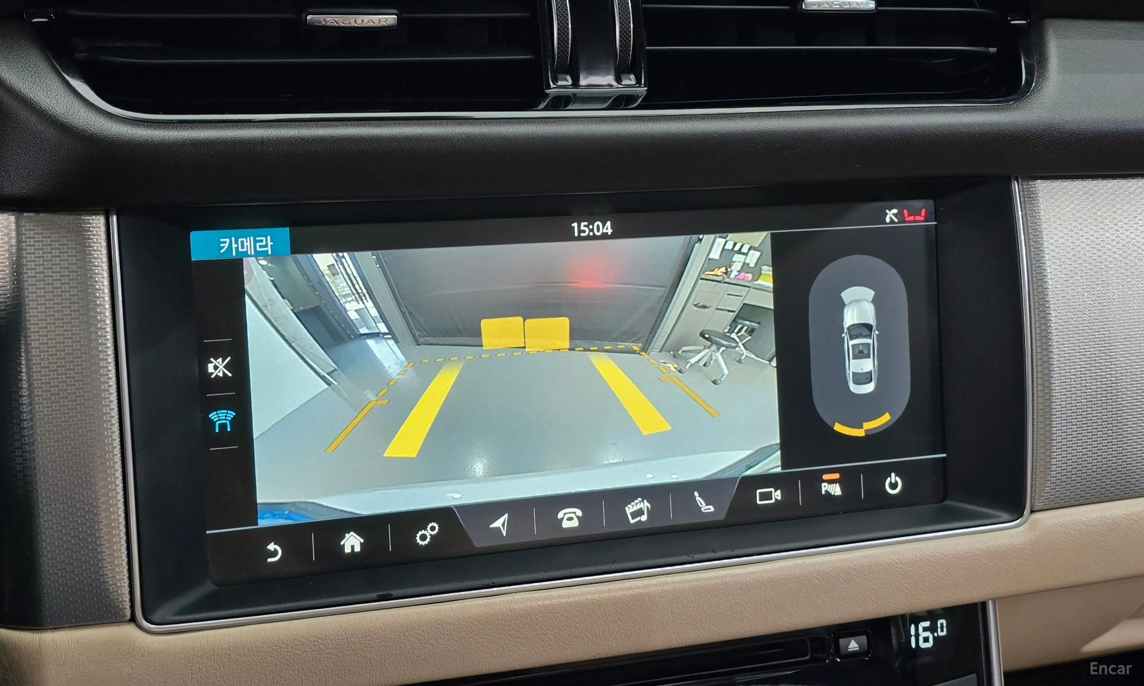 Jaguar XF (x260) превью 16