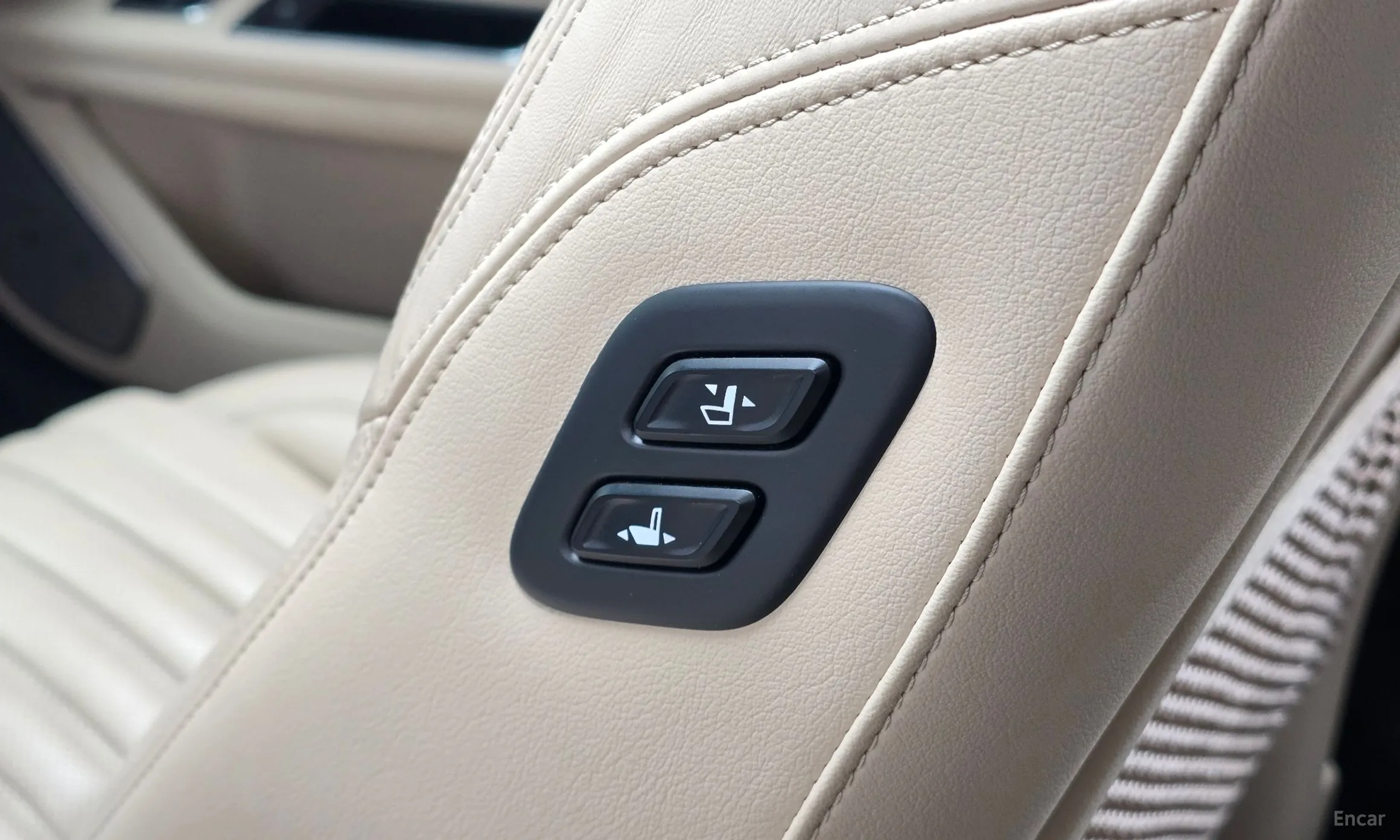 Jaguar XF (x260) превью 20
