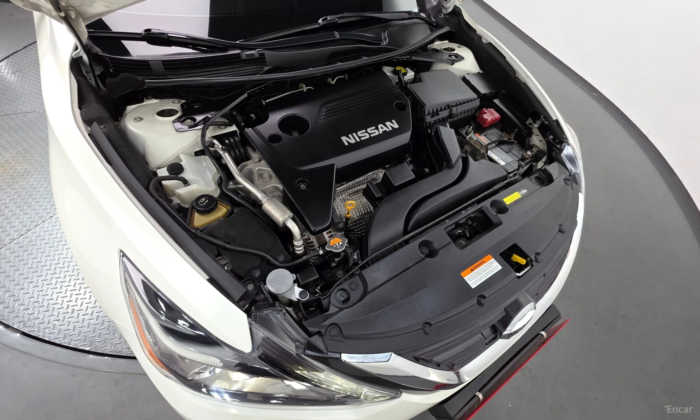 Nissan Altima превью 6