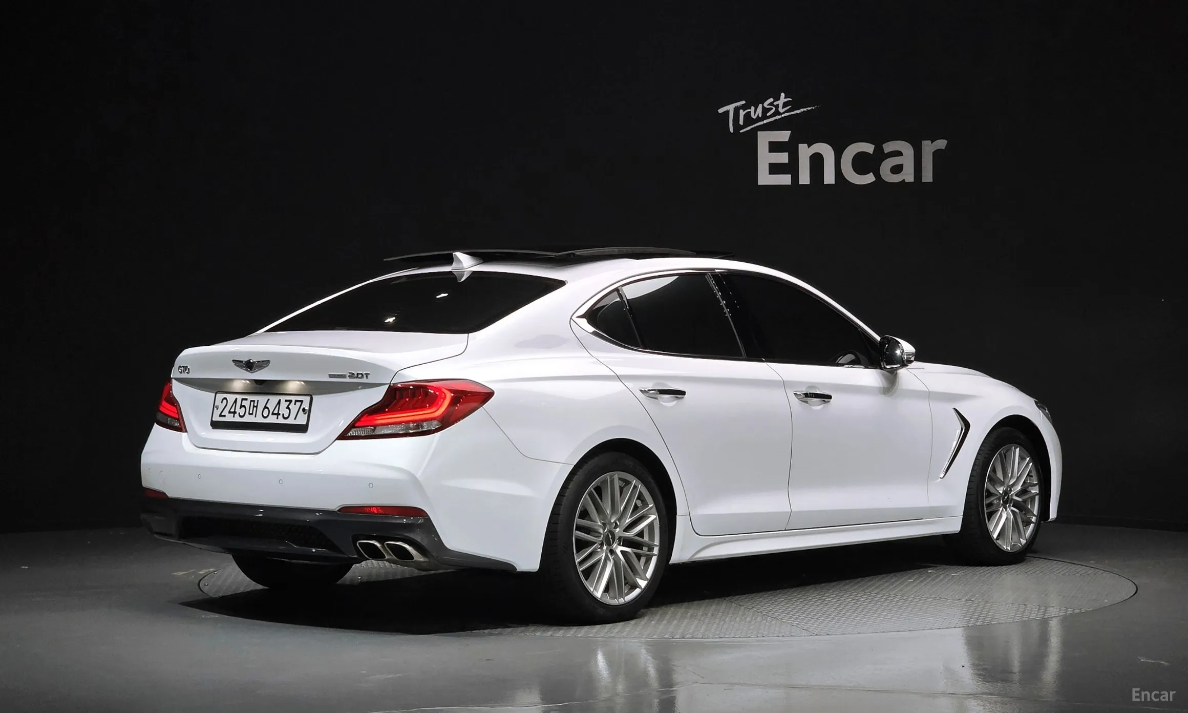 Genesis G70 превью 2