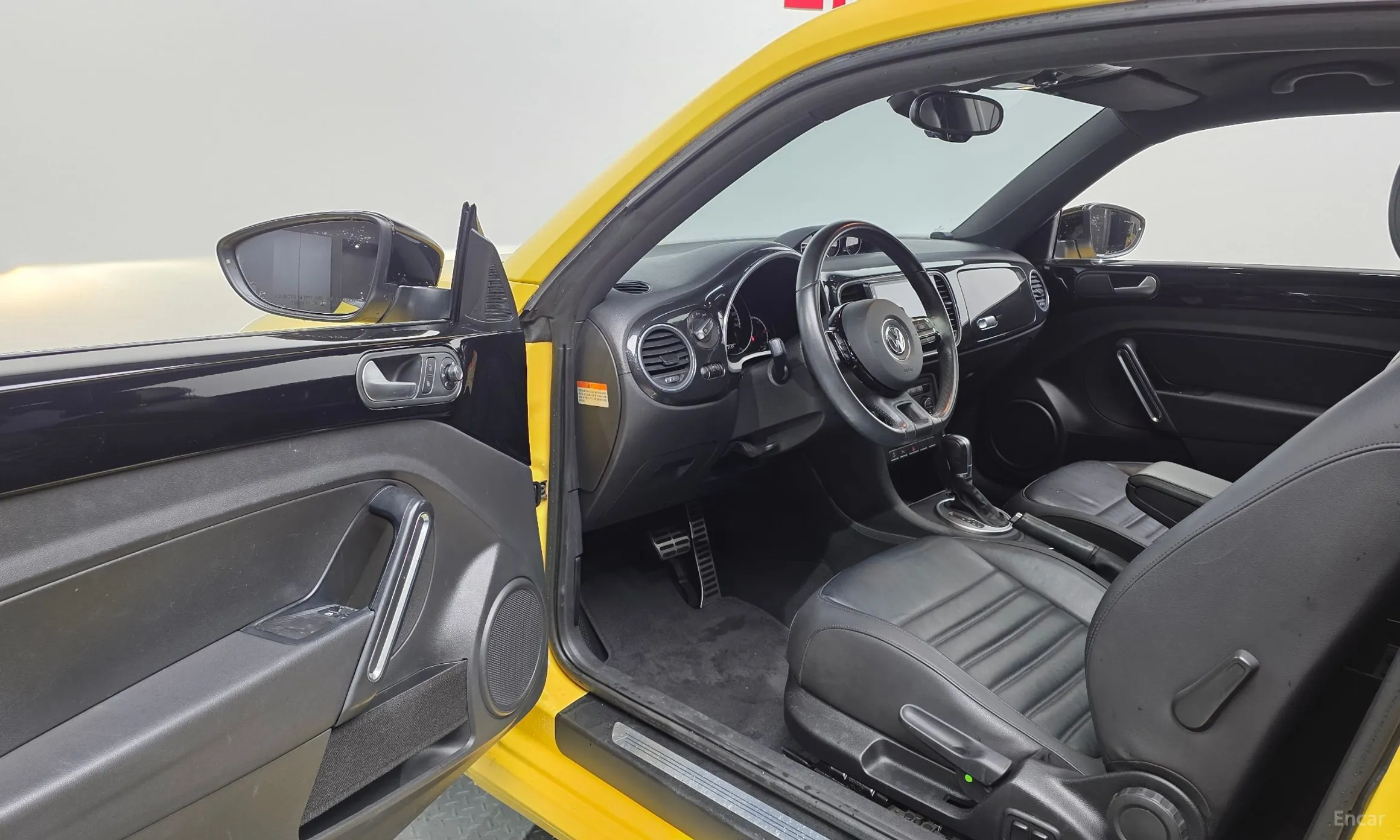 Volkswagen The Beetle превью 10