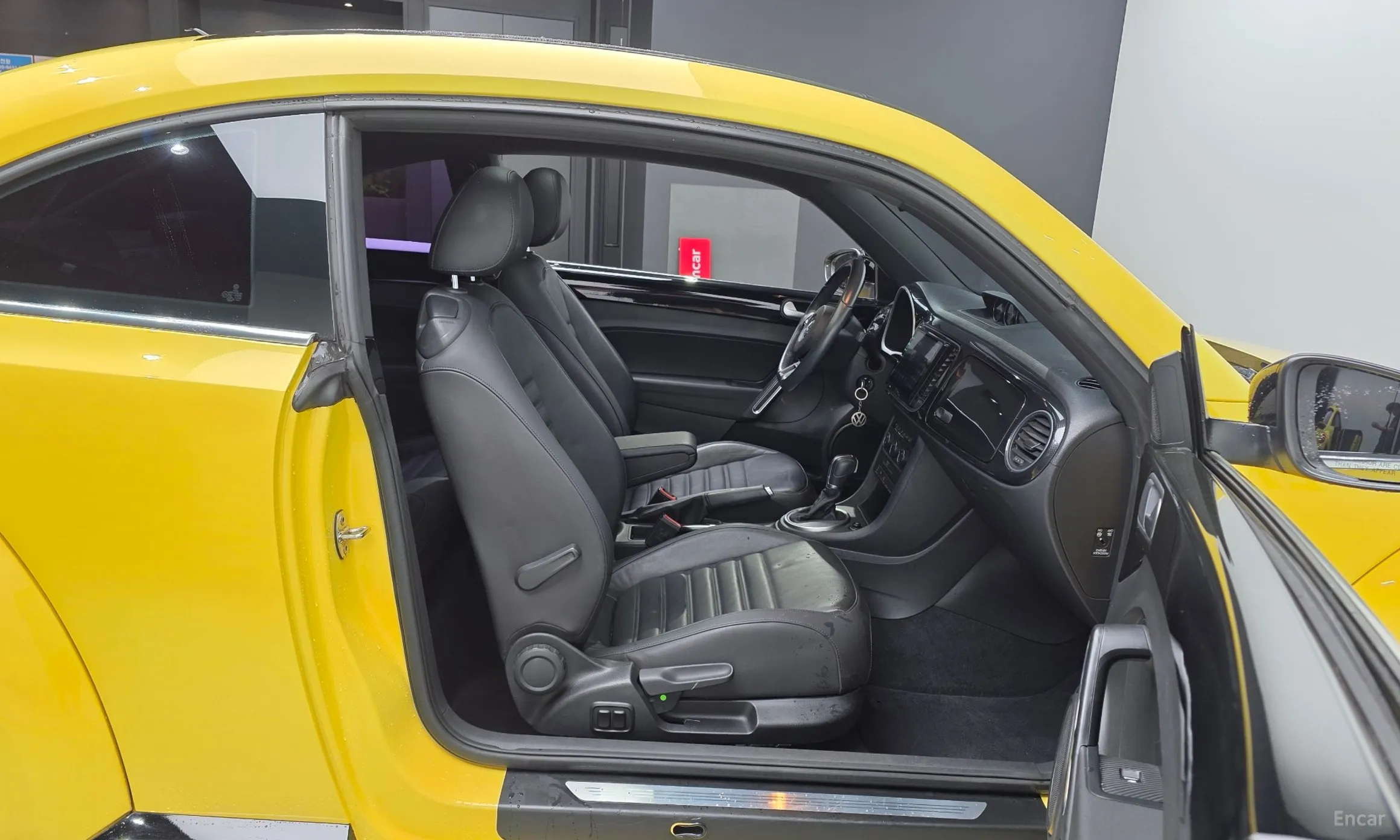 Volkswagen The Beetle превью 11