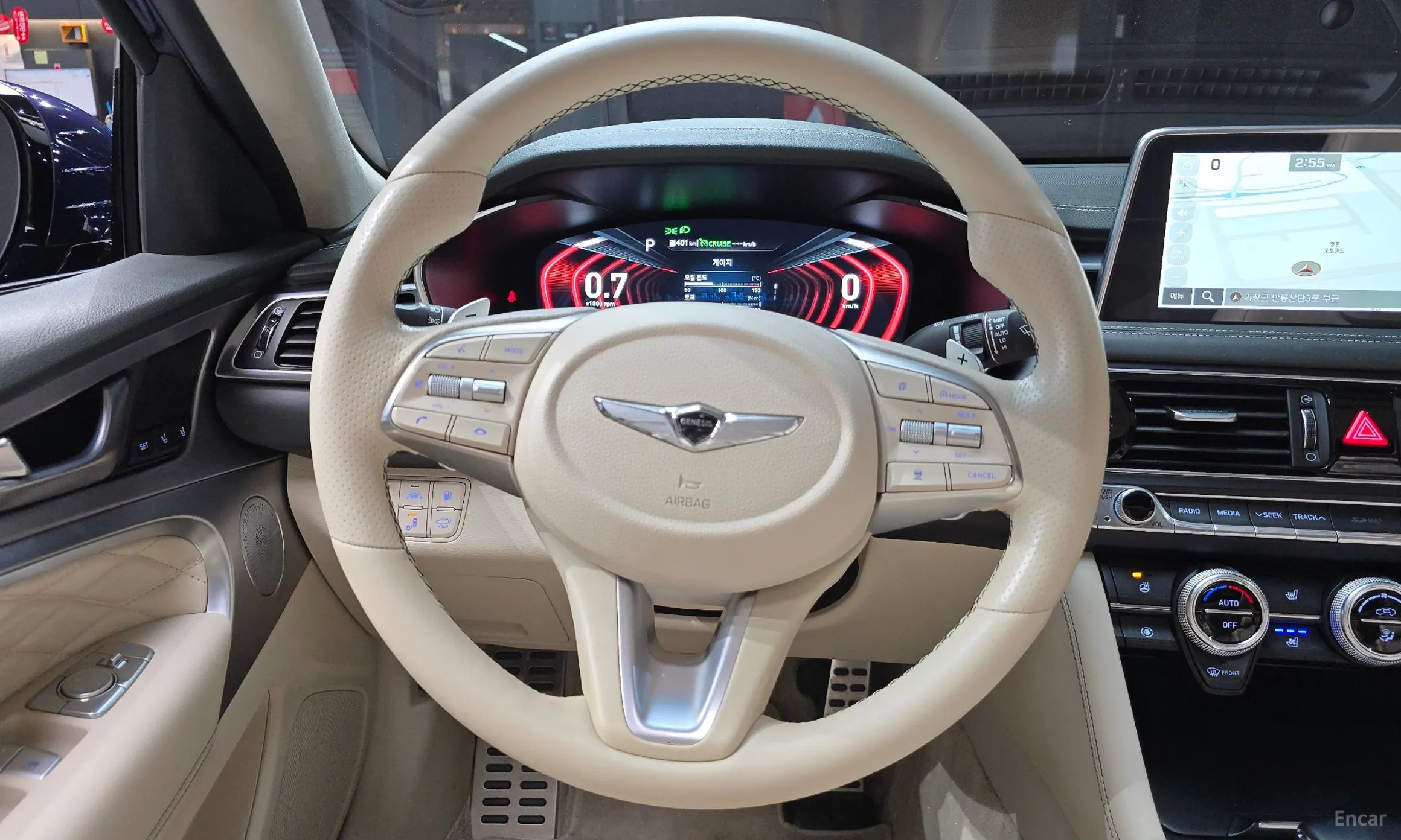 Genesis G70 превью 13
