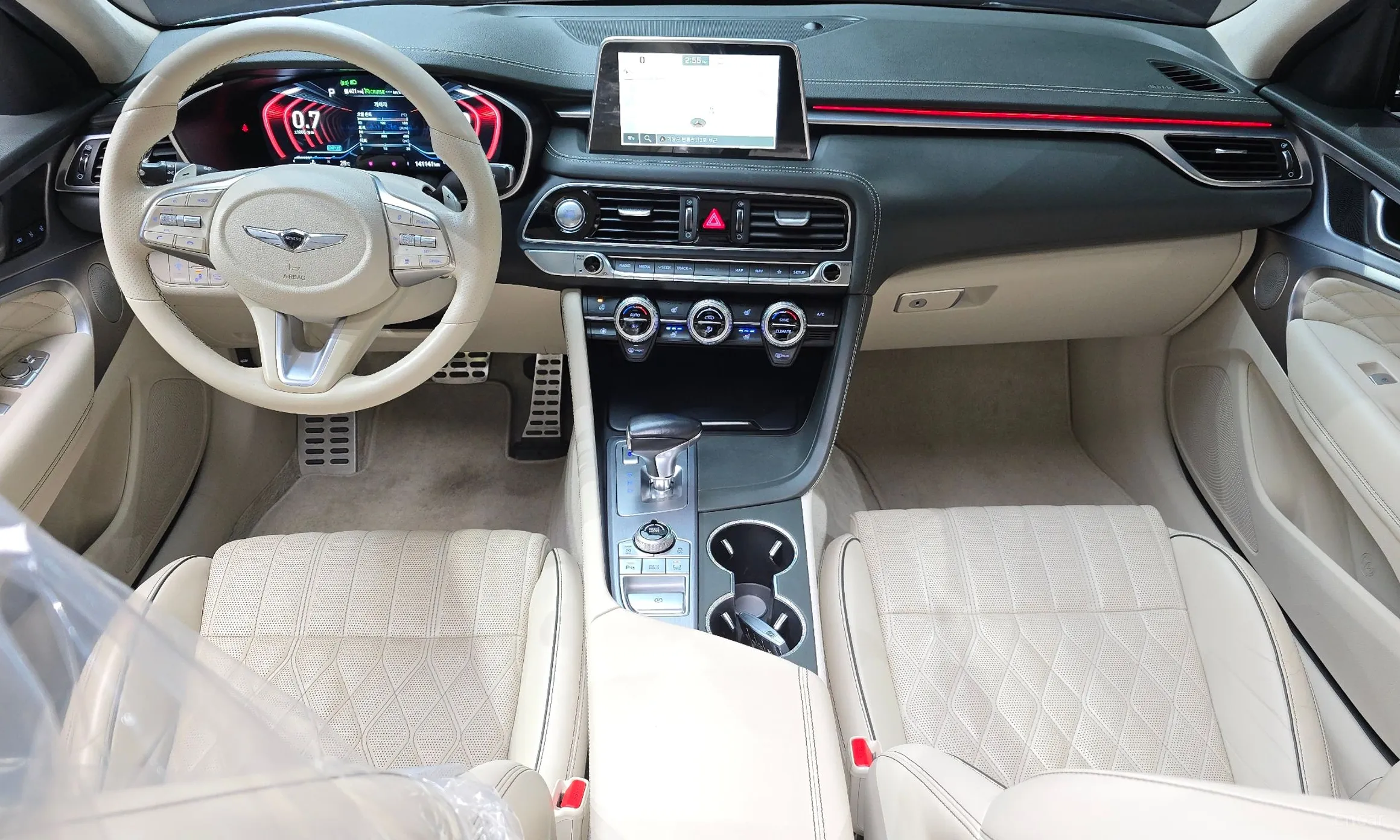 Genesis G70 превью 7