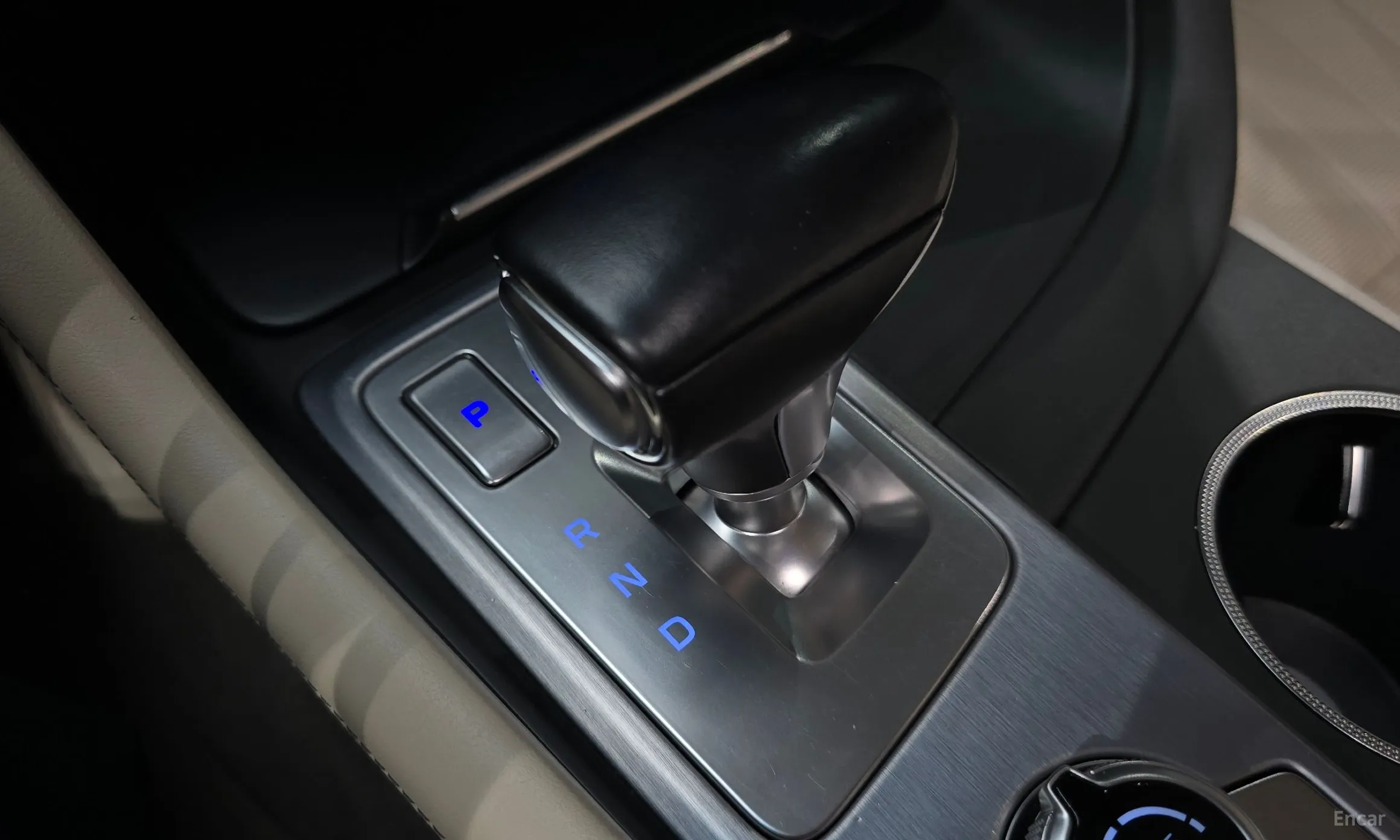 Genesis G70 превью 9