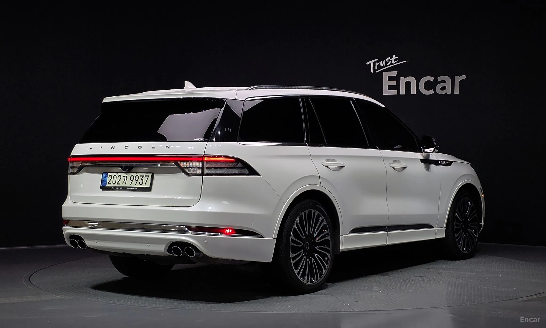 Lincoln Aviator 2nd Generation превью 2