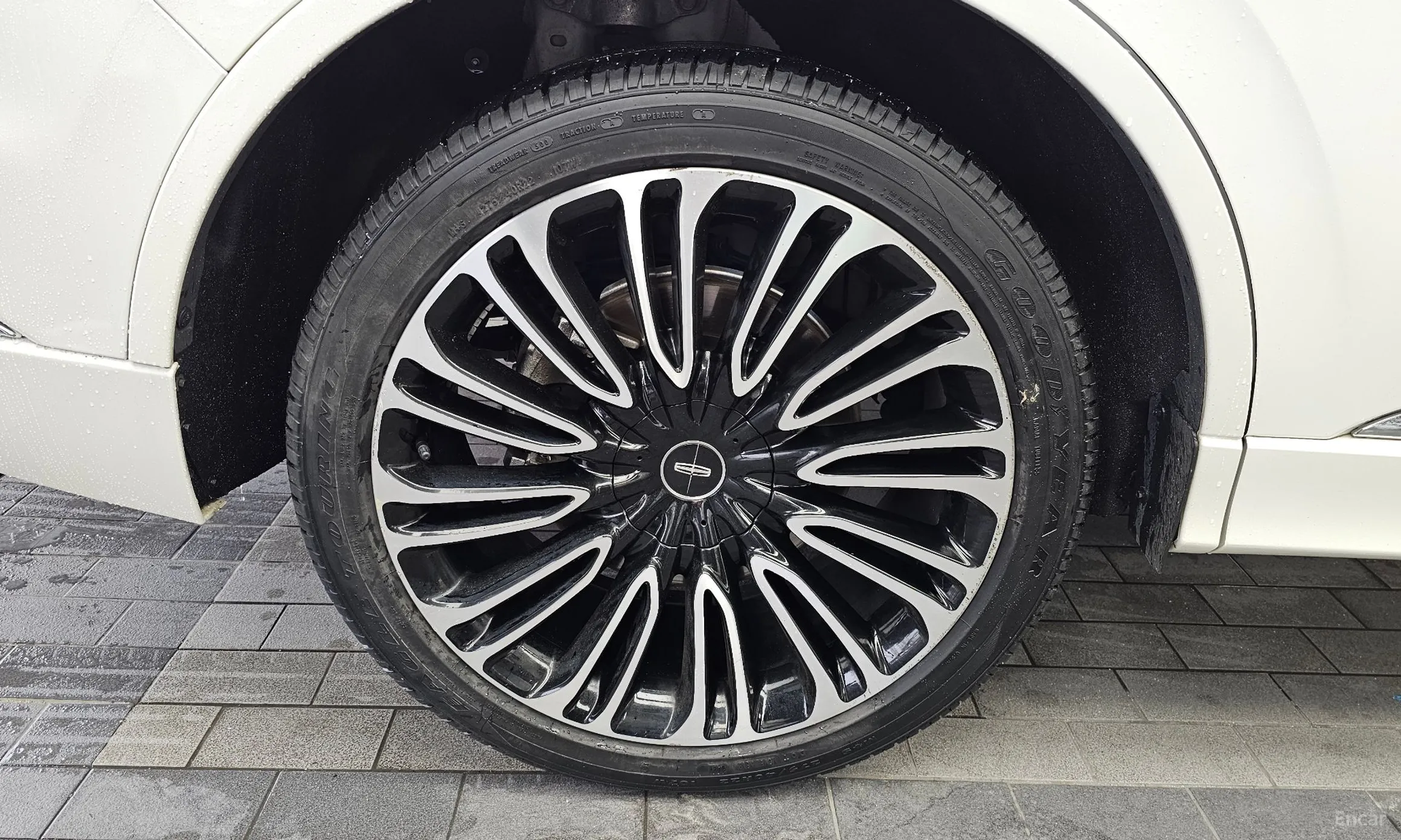 Lincoln Aviator 2nd Generation превью 5