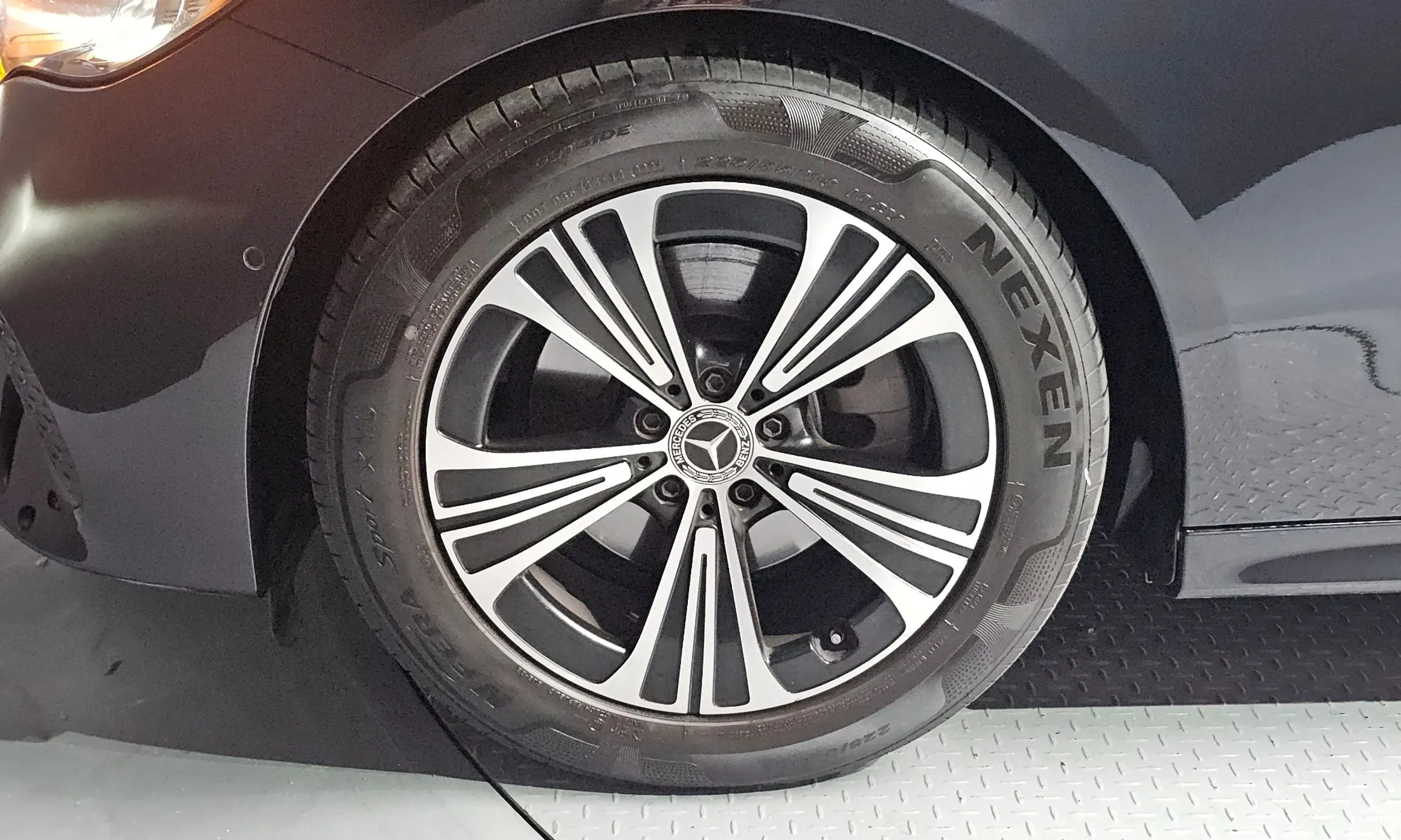Mercedes Benz E-Class W214 превью 5