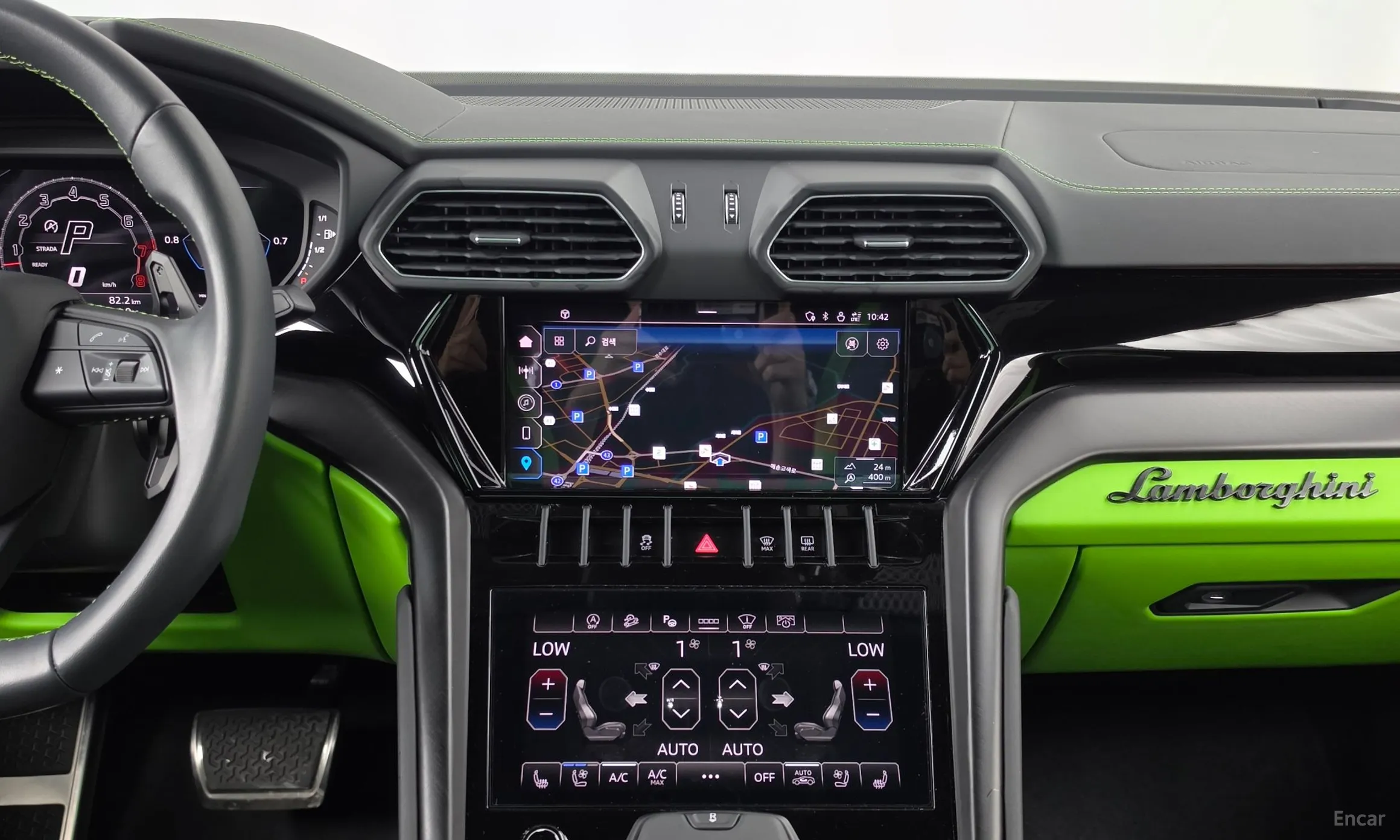 Lamborghini Urus превью 14
