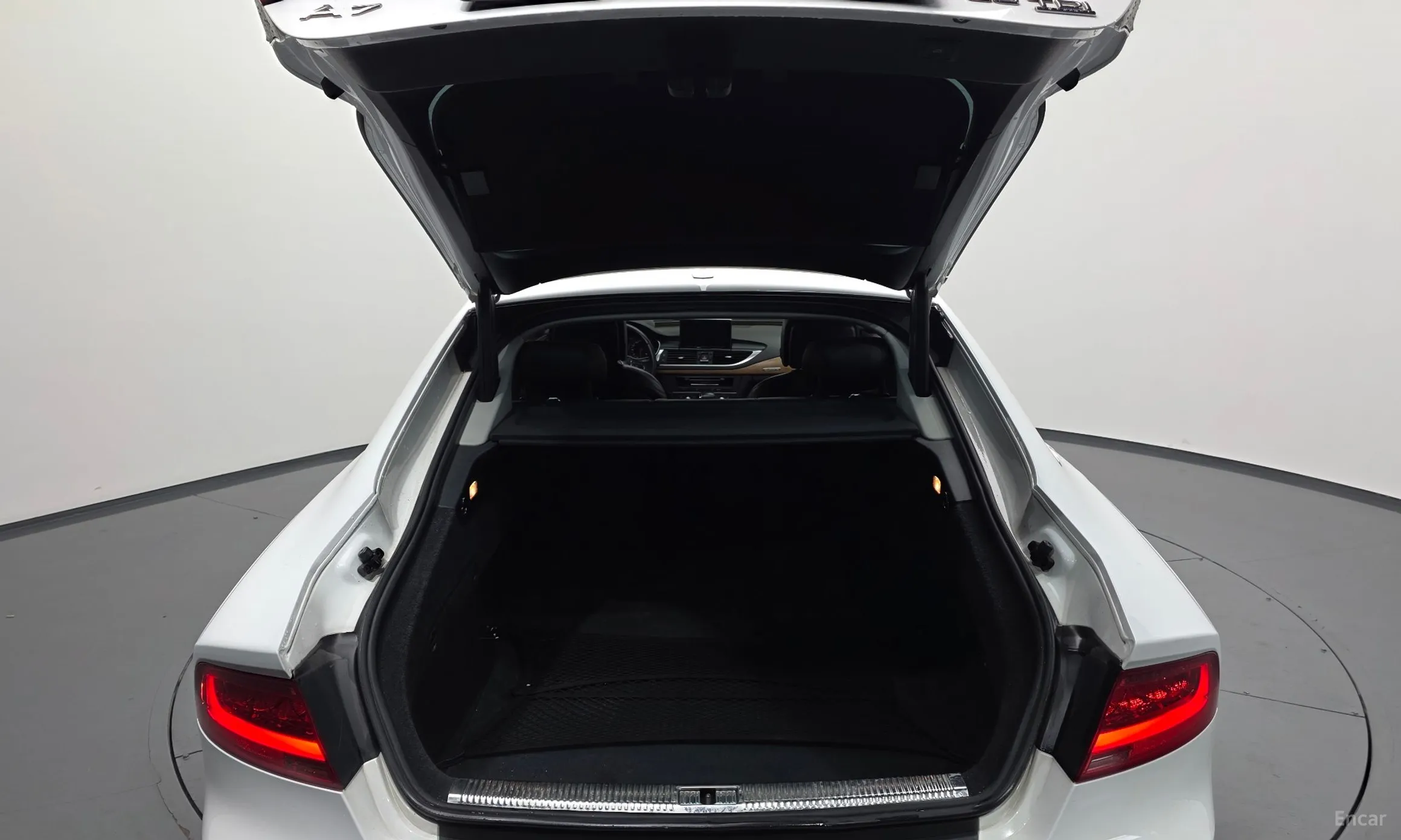 Audi A7 превью 20