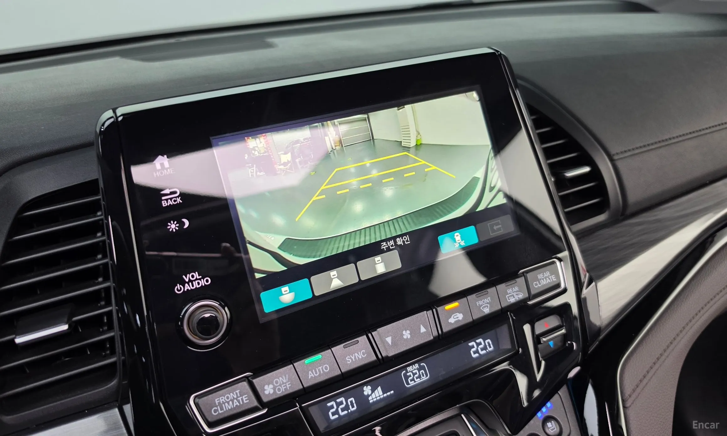 Honda Odyssey превью 14