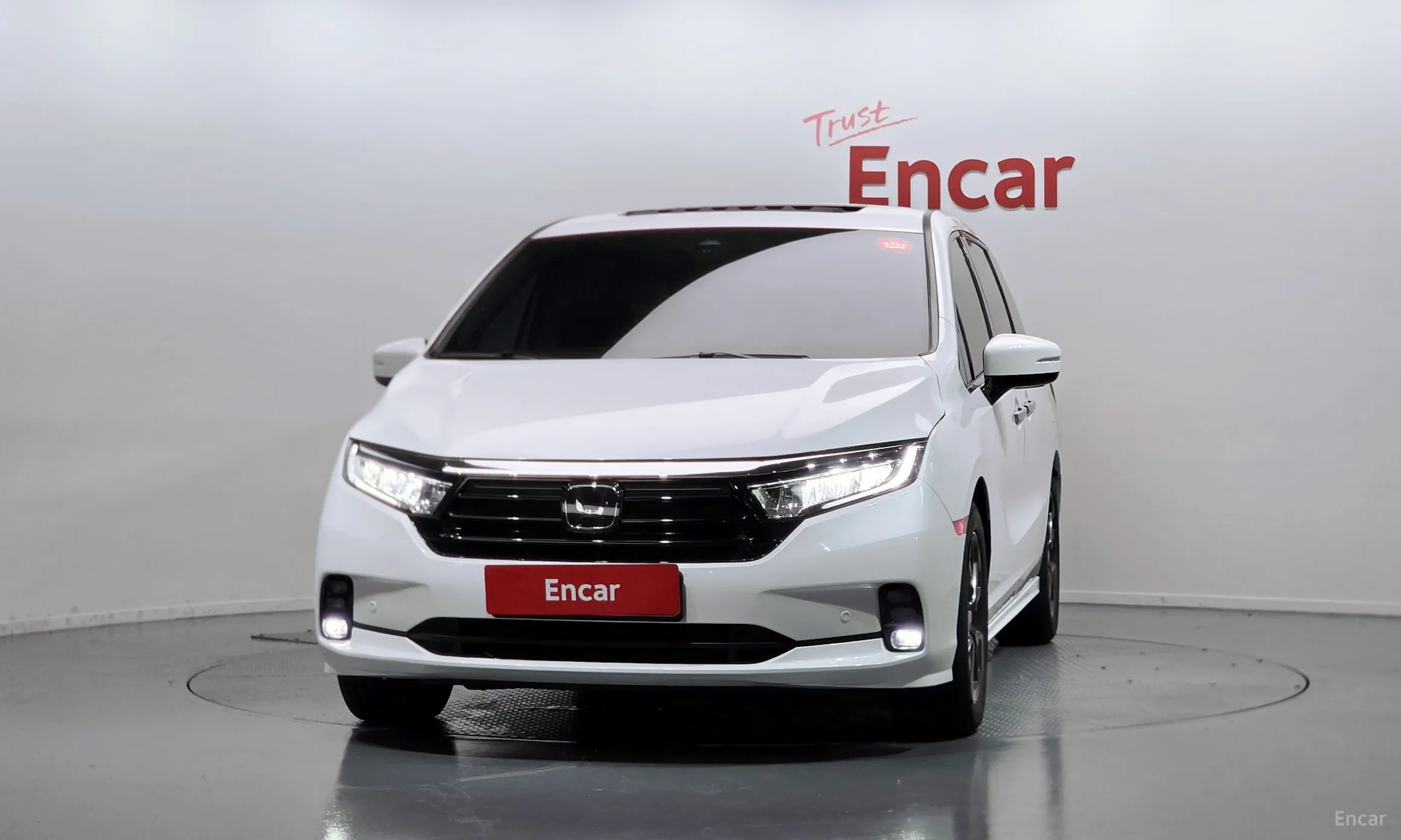 Honda Odyssey превью 3