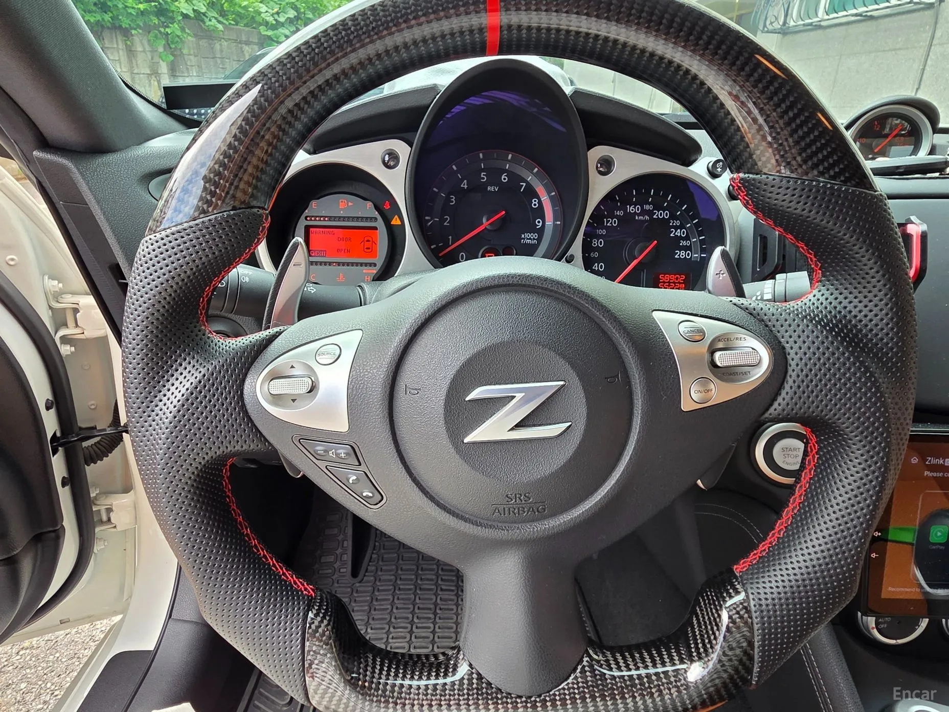 Nissan 370Z превью 7